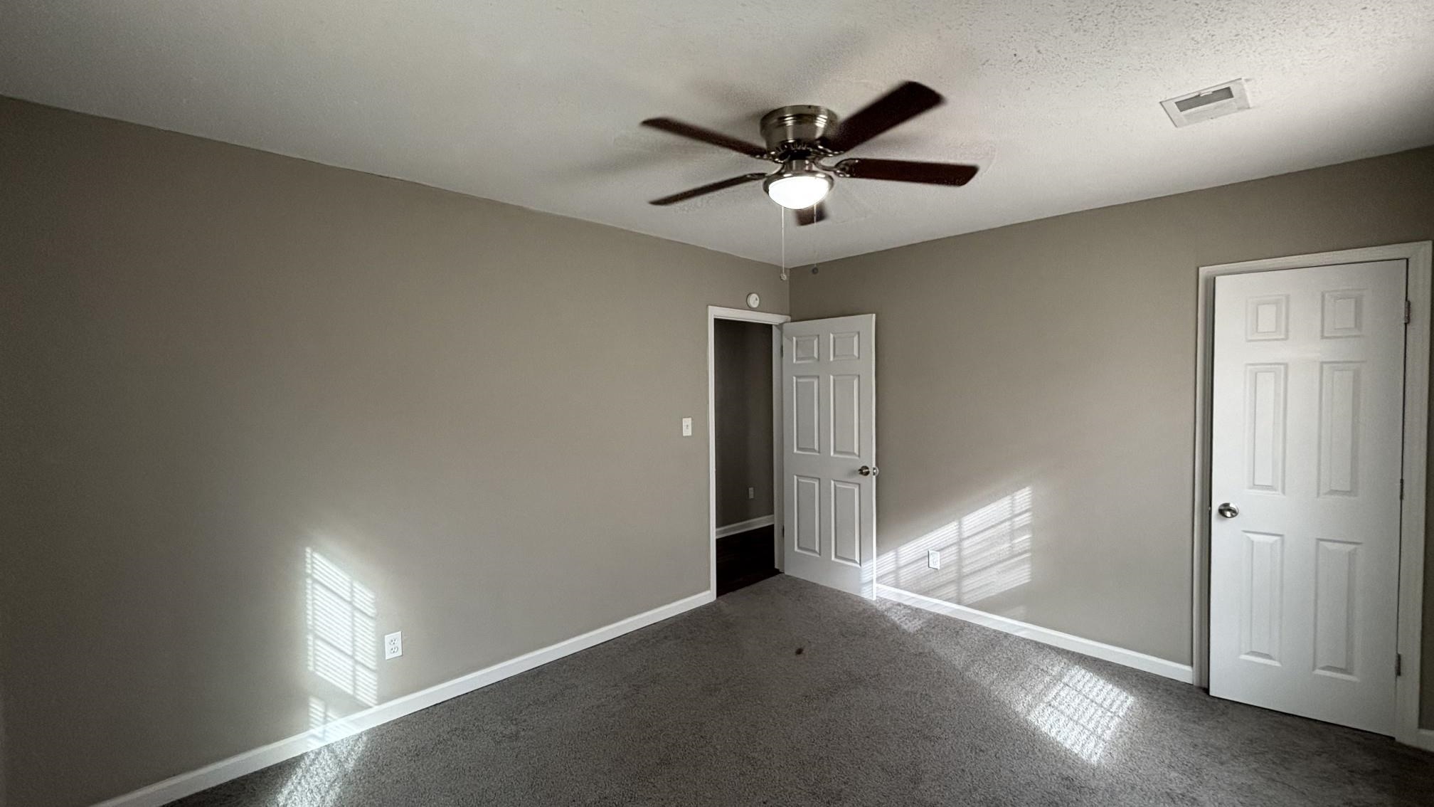1272 Semmes St Property Photo 10