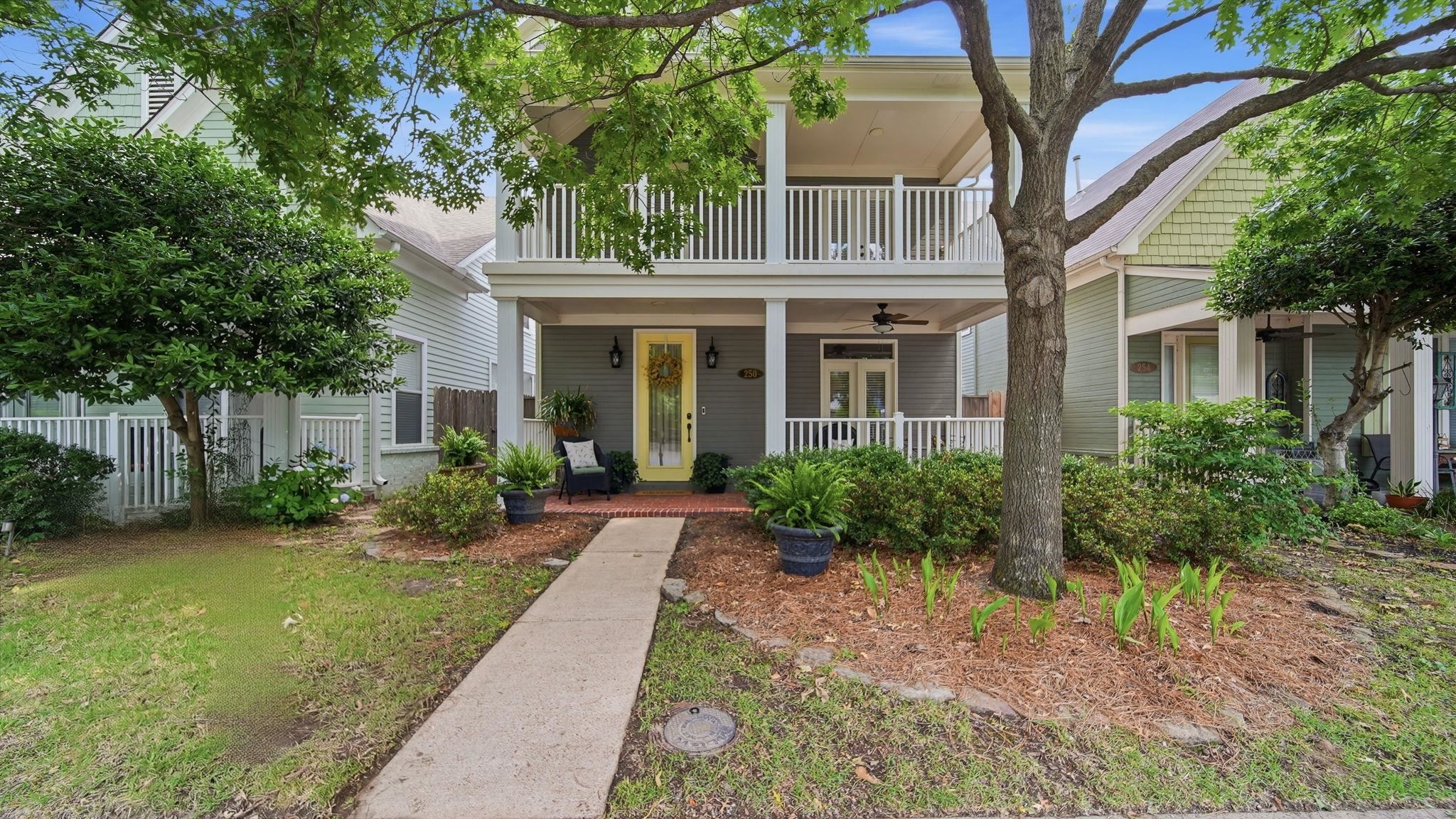 250 Fleets Island Dr Property Photo 2