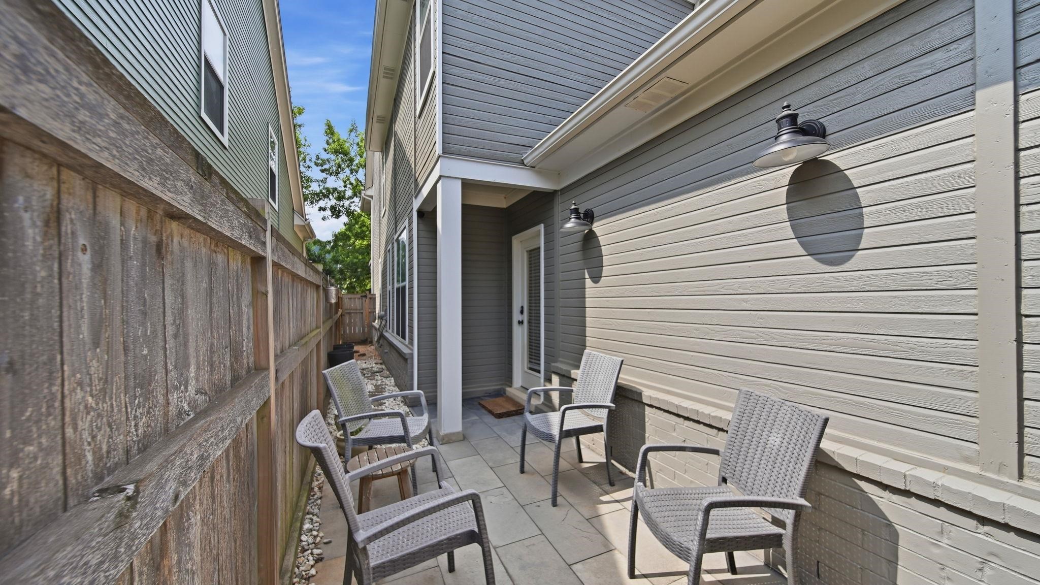 250 Fleets Island Dr Property Photo 22