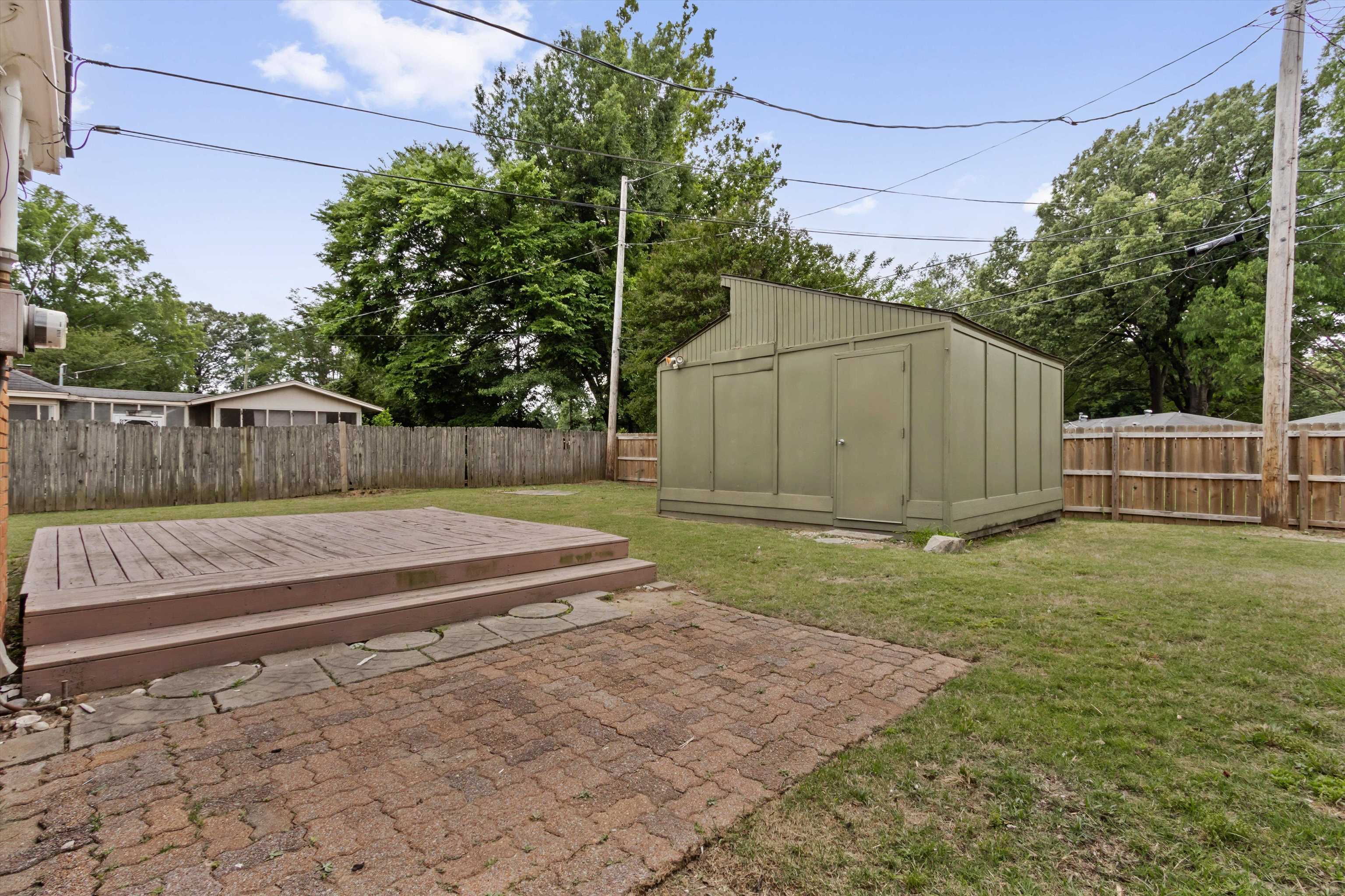 1679 Vera Cruz St Property Photo 26