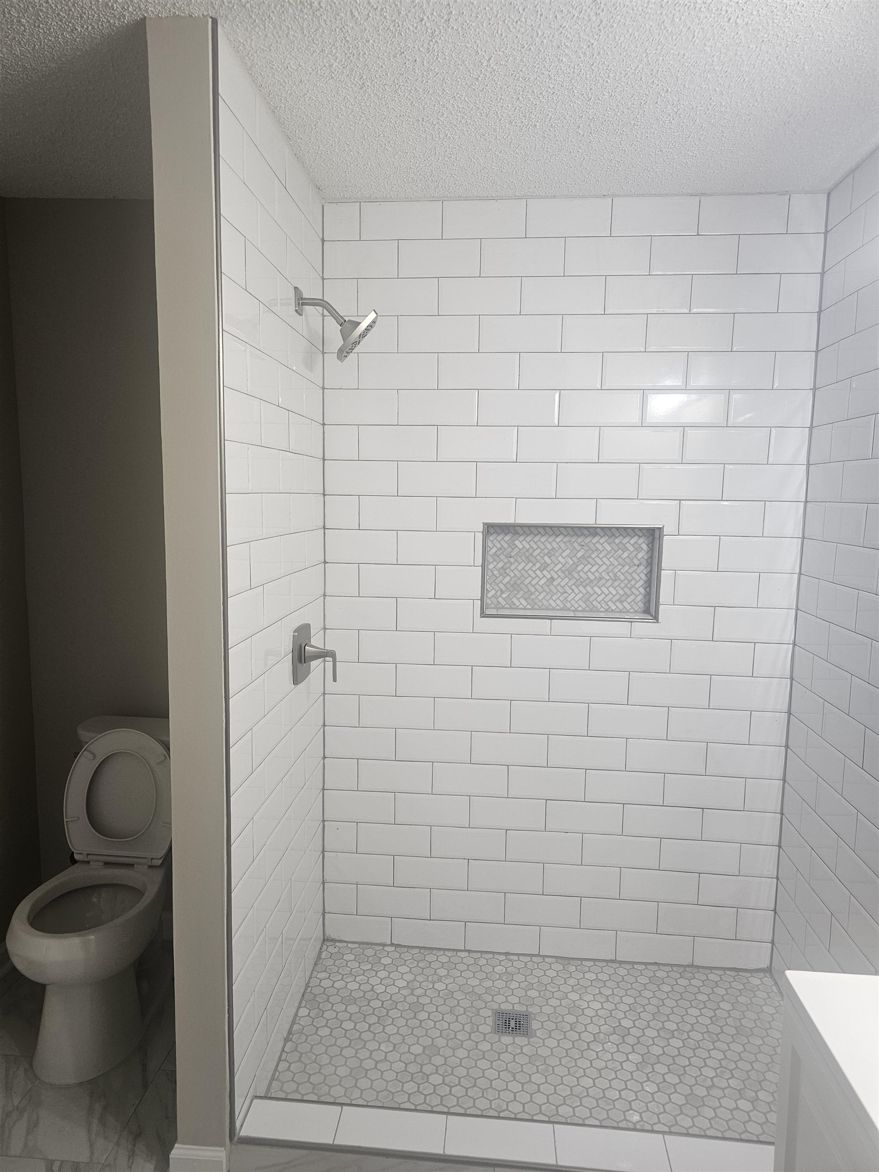 667 Marsh Ave Property Photo 14