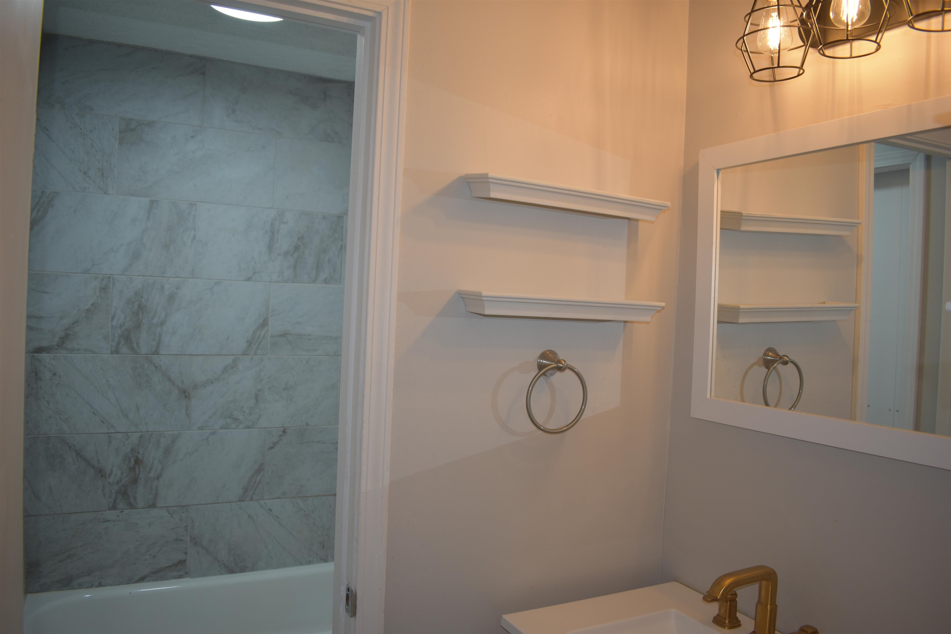 4300 Bennett Wood Dr Property Photo 10