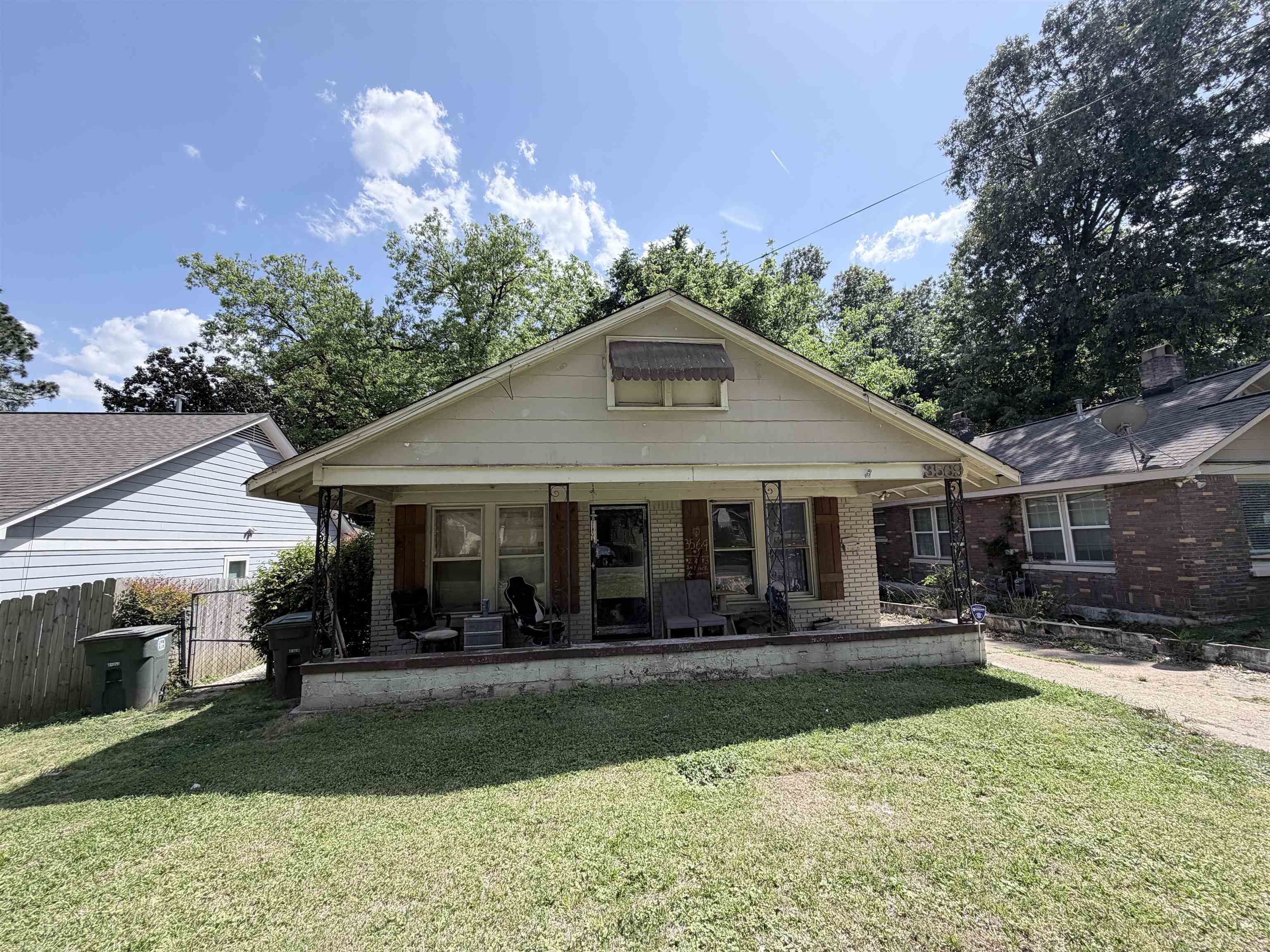 3569 Douglass Ave Property Photo 1
