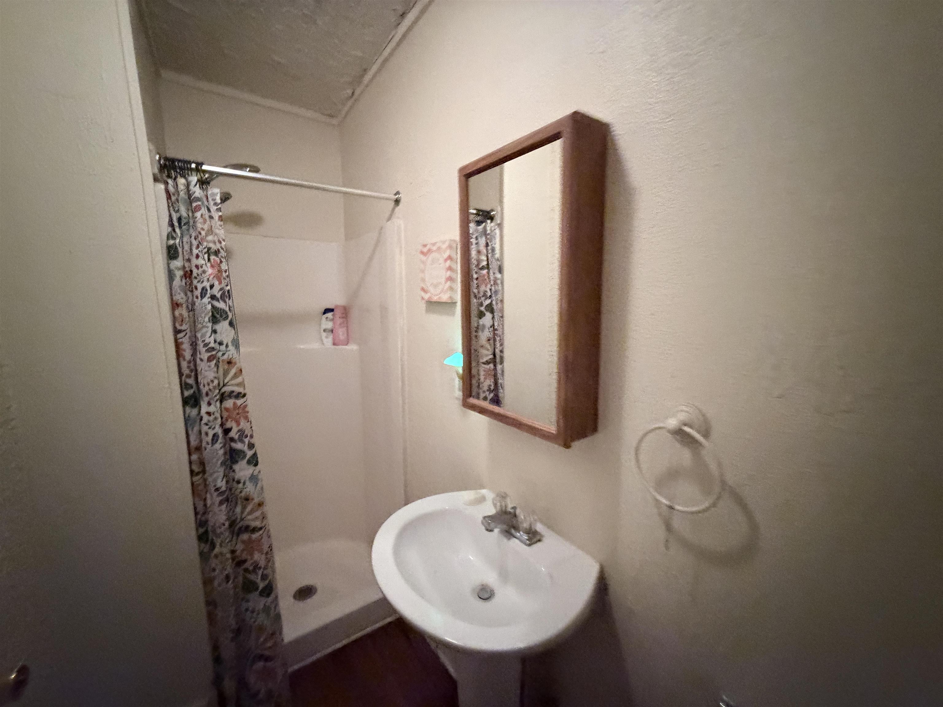 3569 Douglass Ave Property Photo 7