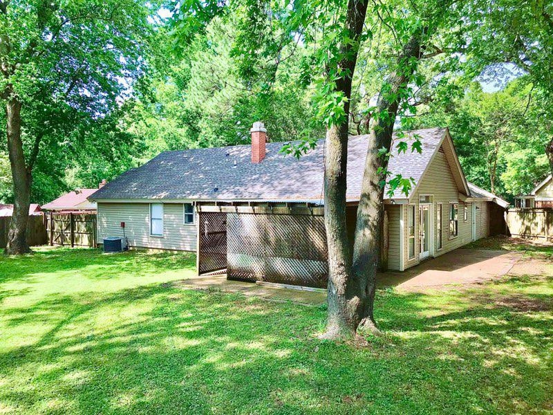 1411 Leafhaven Cv Property Photo 8