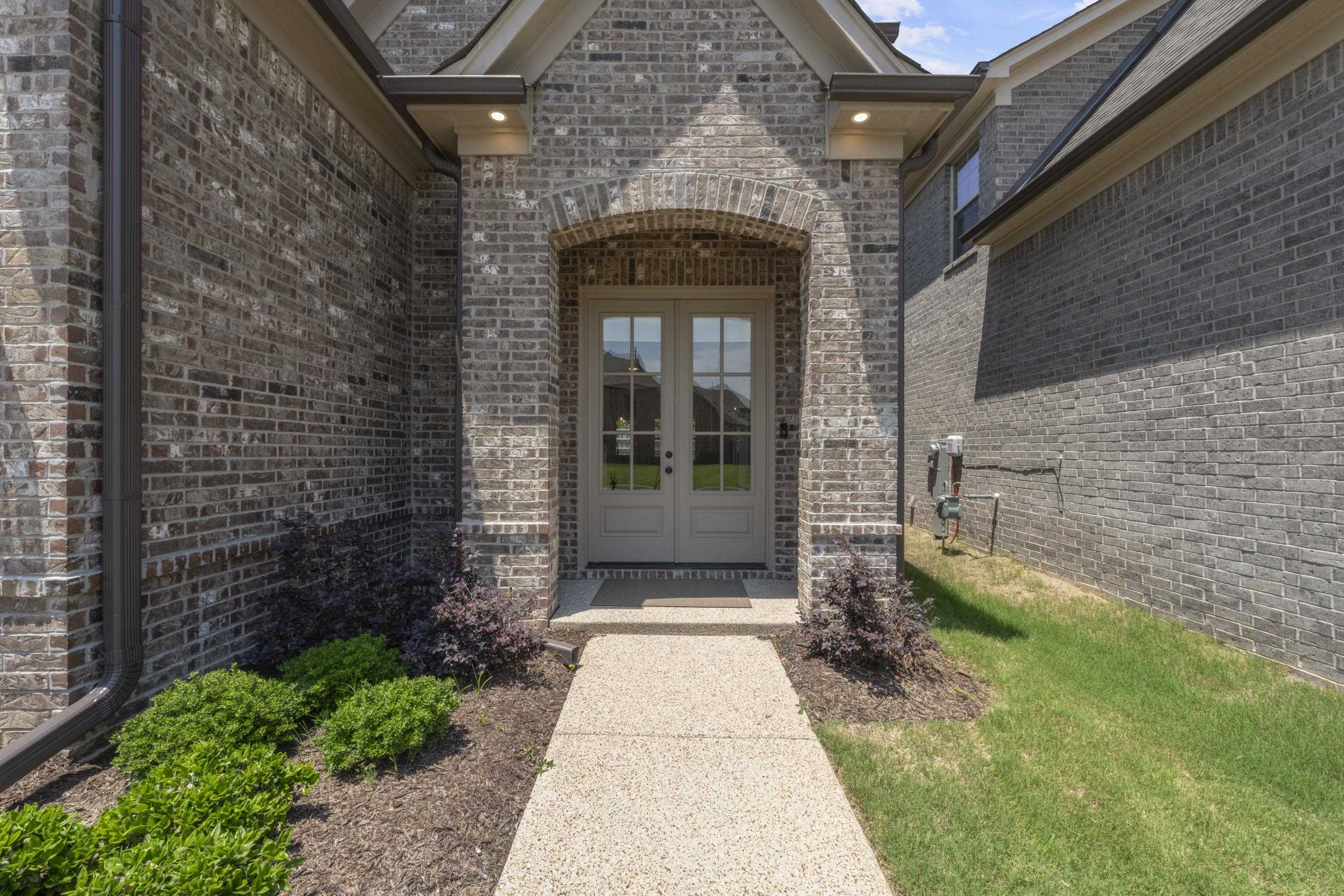 873 Winter Leaf Dr Property Photo 4