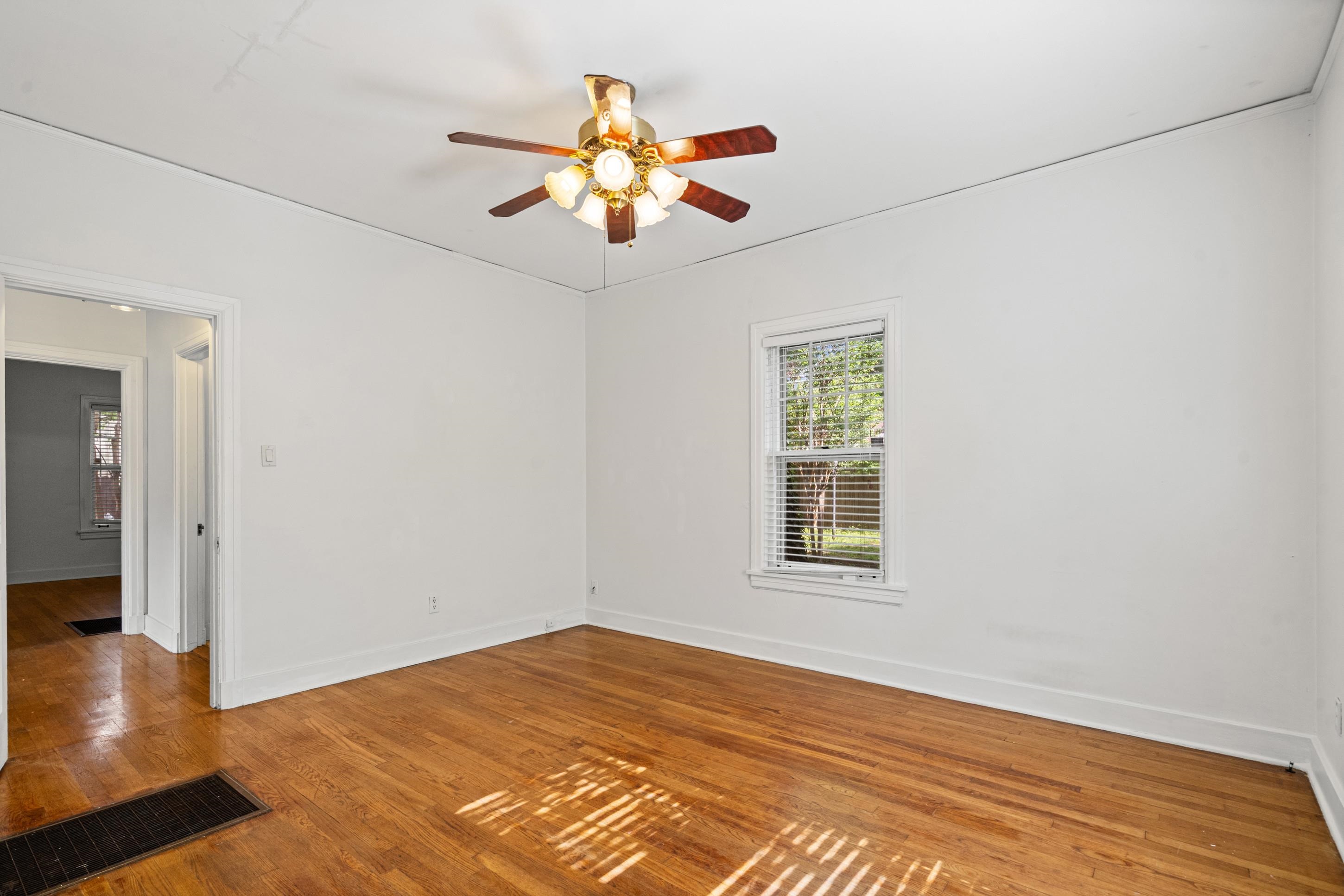 1818 Mignon Ave Property Photo 4