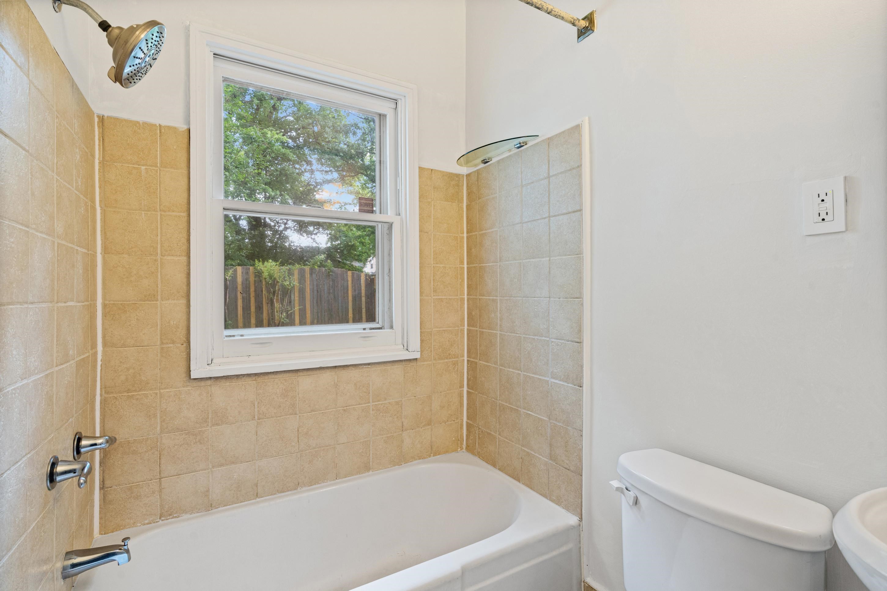 1818 Mignon Ave Property Photo 14