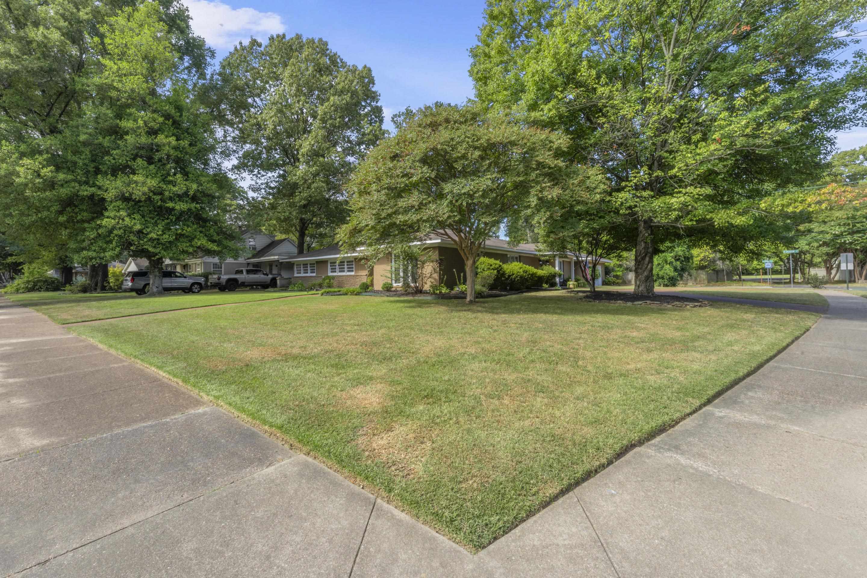 219 N Rose Rd Property Photo 39