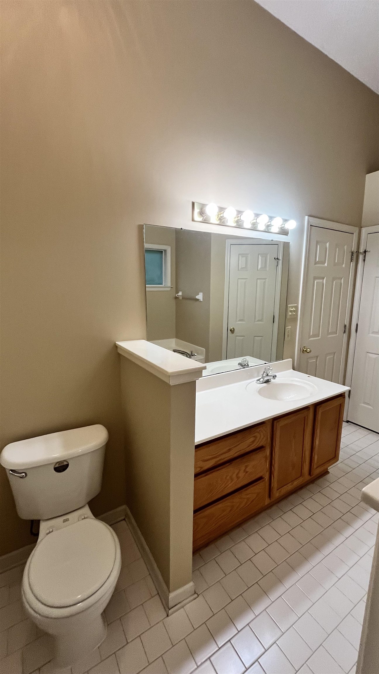 7276 Amberly Way Dr Property Photo 13