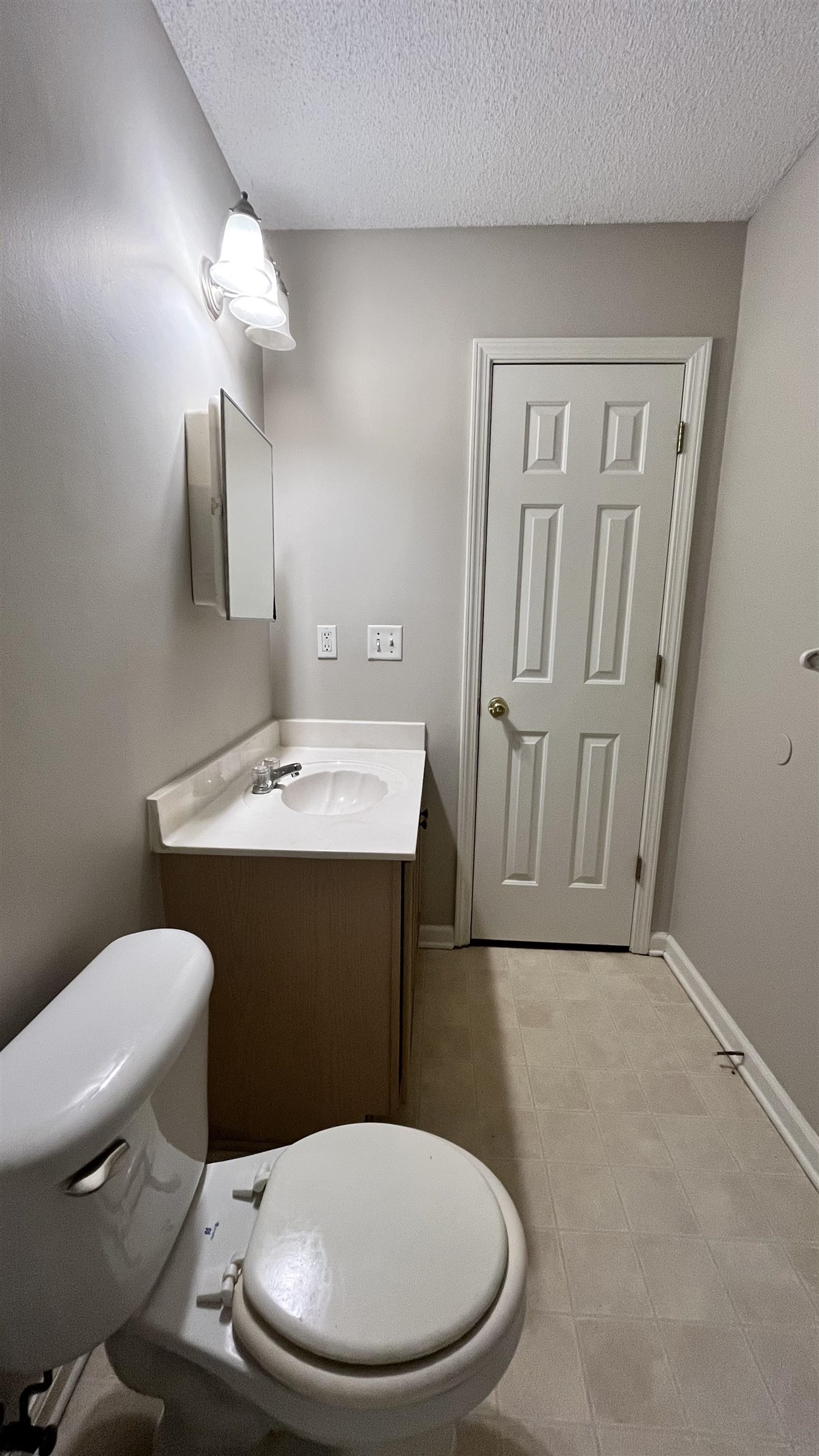 7276 Amberly Way Dr Property Photo 16