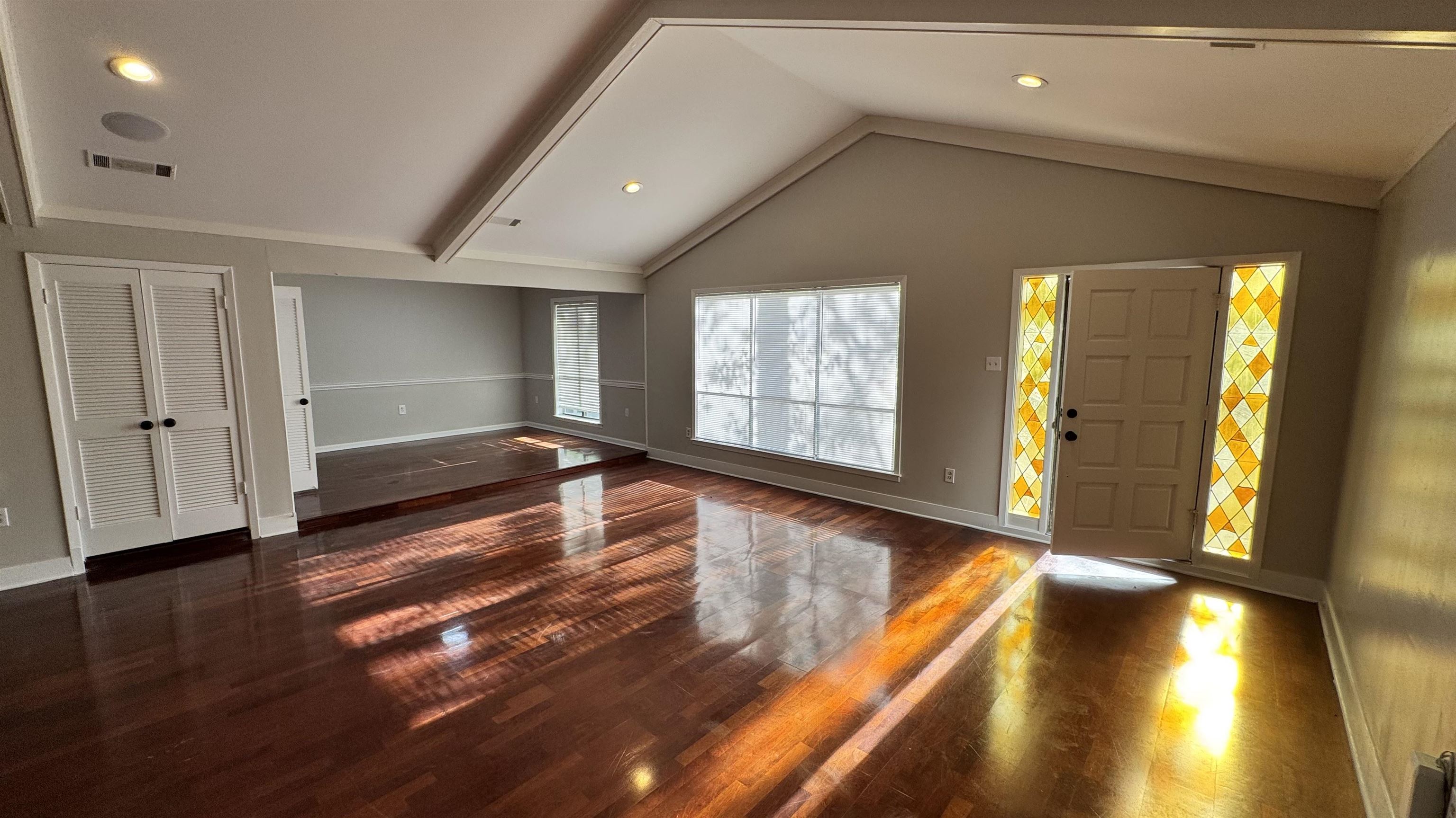 2302 Hawksmoor Pl Property Photo 2