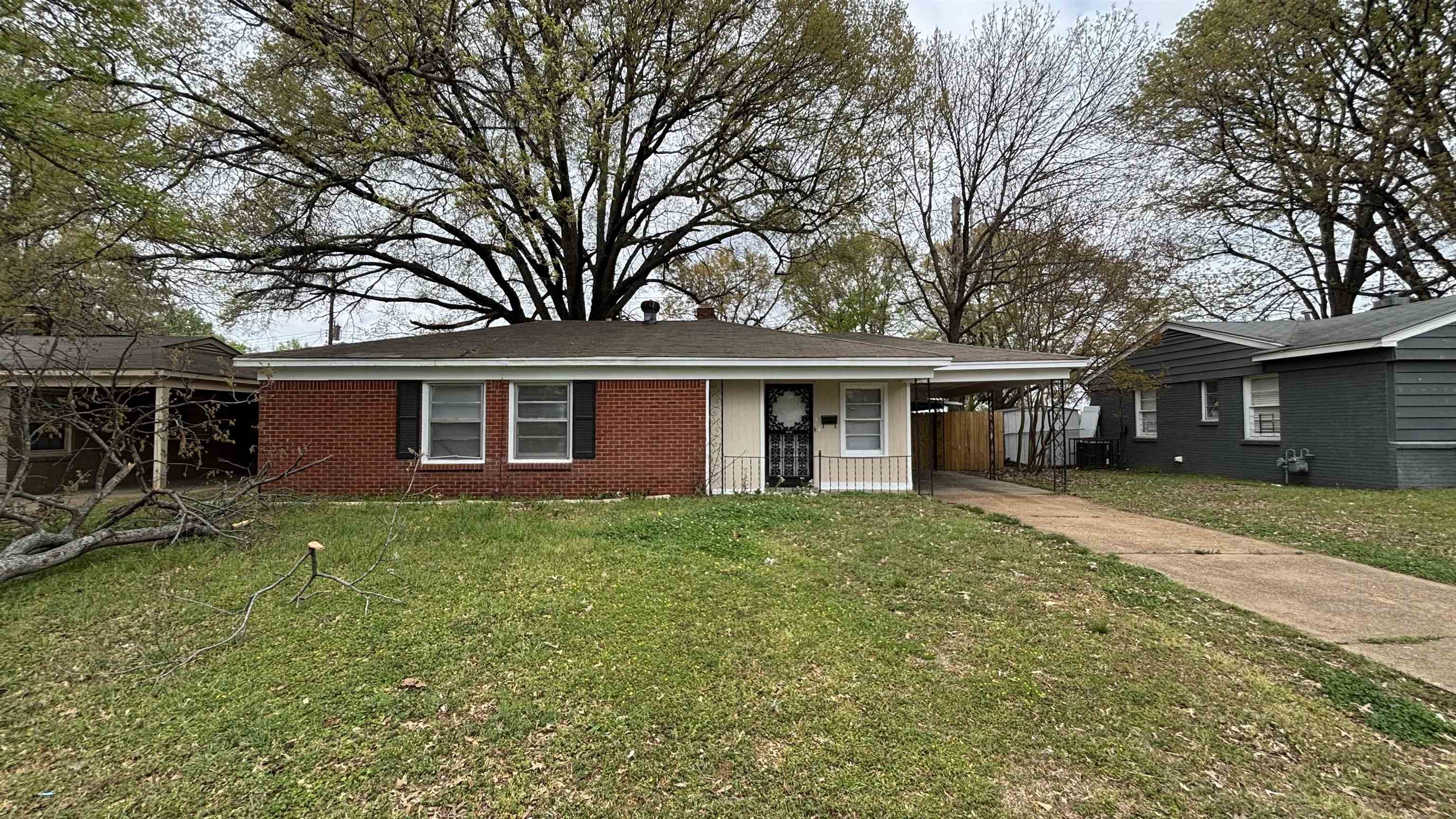 4922 GIVEN AVE Property Photo 1