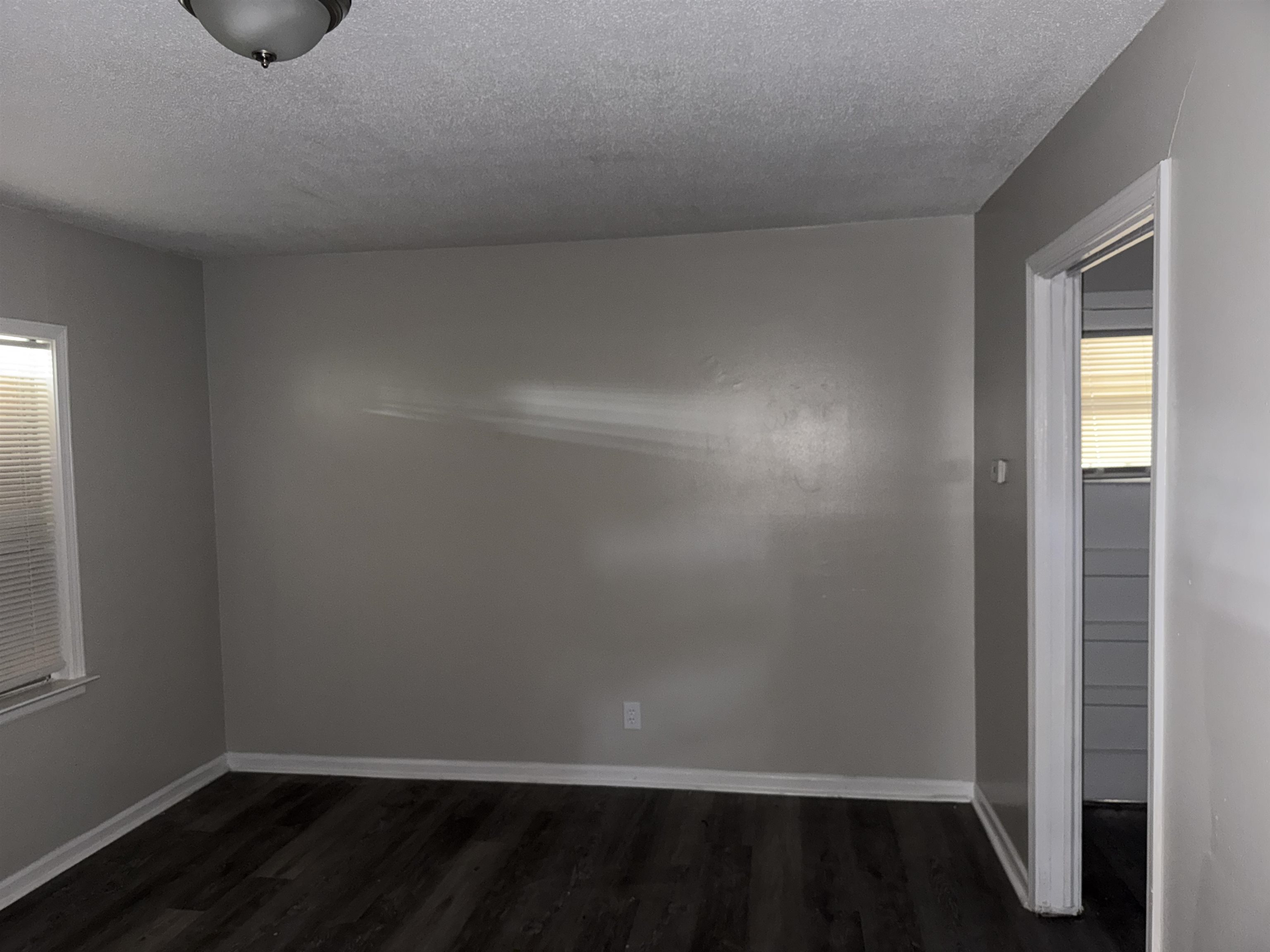 3329 Denver St Property Photo 2