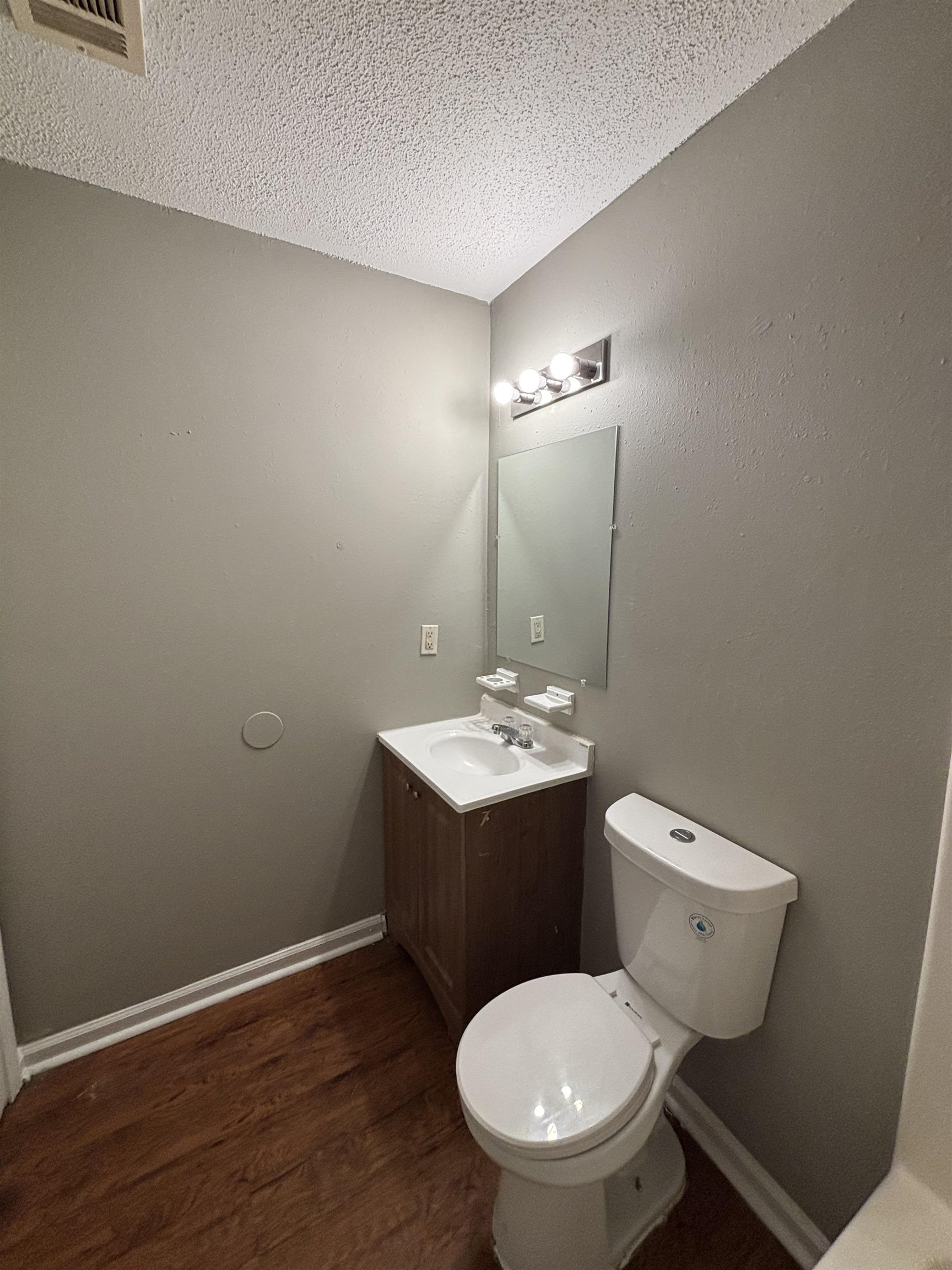 4450 Arnold Cv Property Photo 7