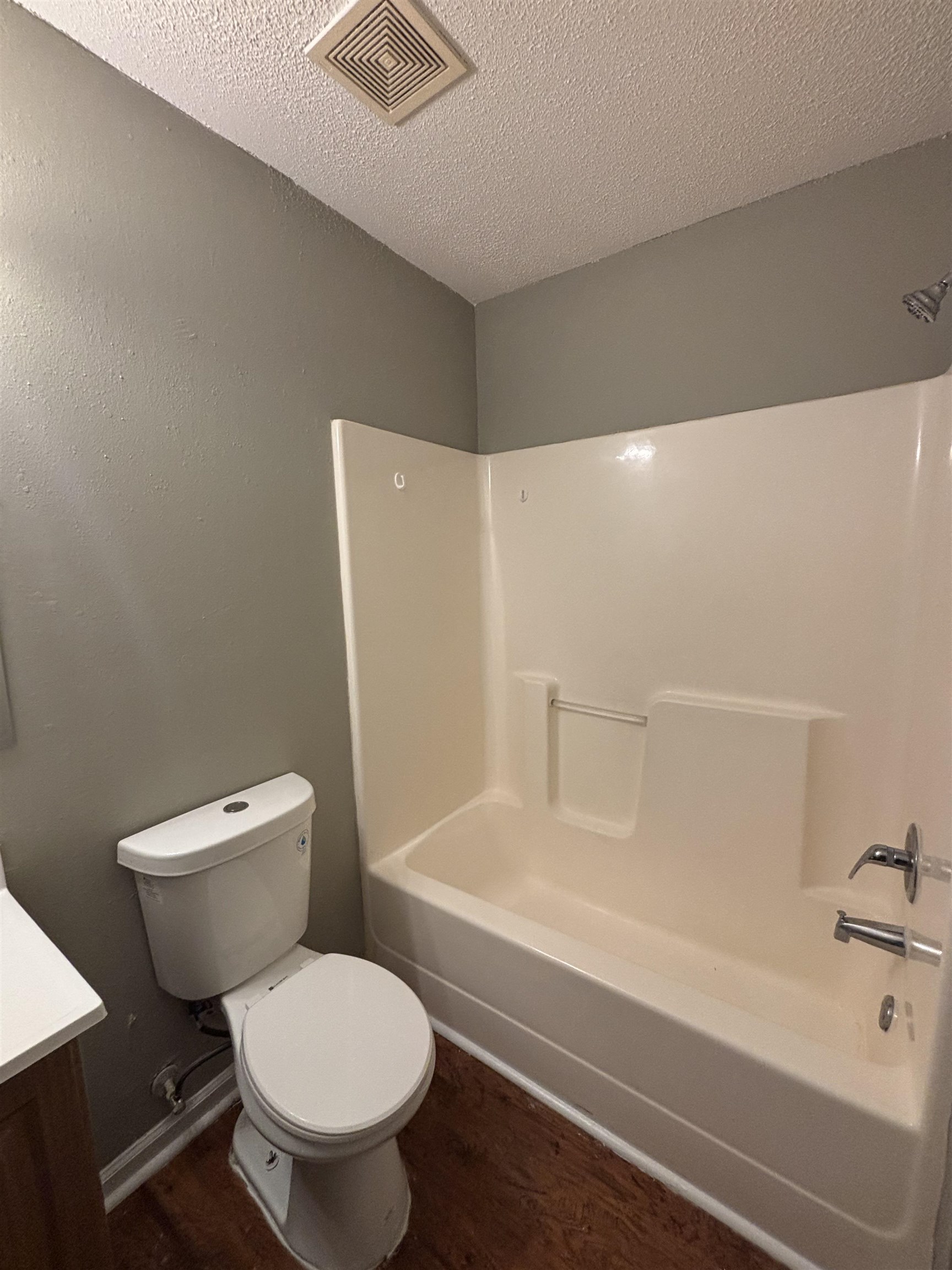 4450 Arnold Cv Property Photo 8
