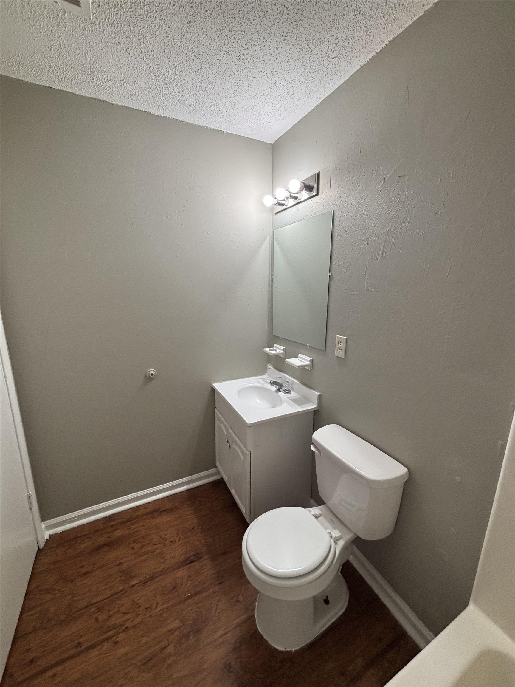 4450 Arnold Cv Property Photo 12