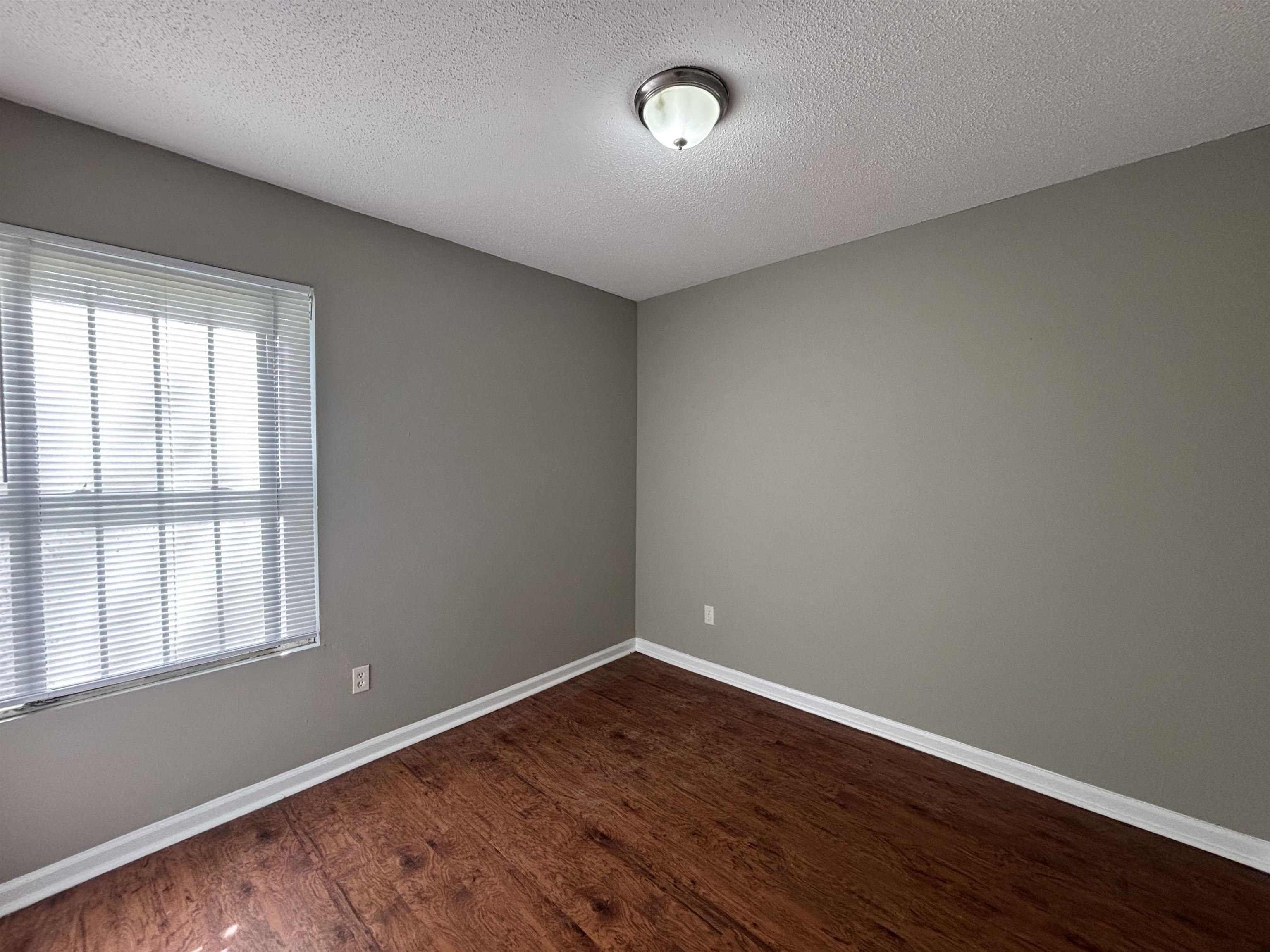 4450 Arnold Cv Property Photo 17