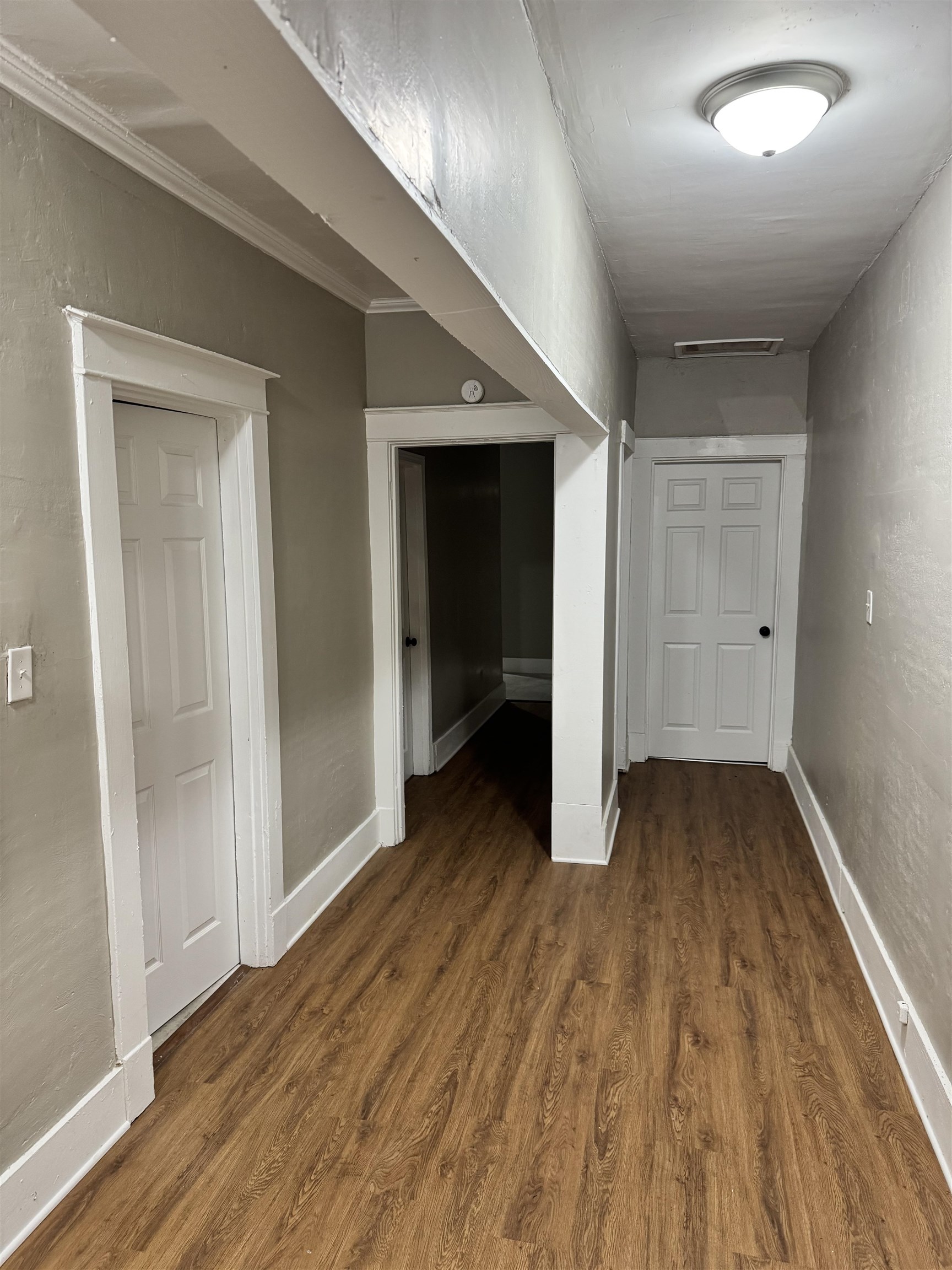 919 N Willett St Property Photo 6
