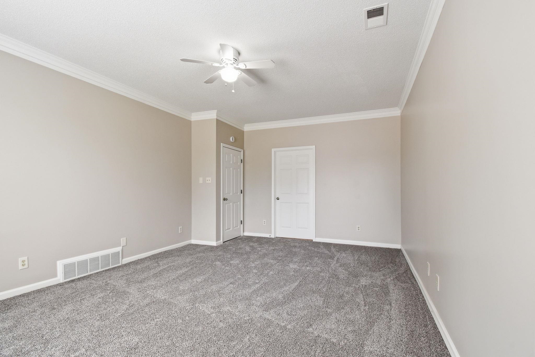 8704 Brunswick Farms Dr Property Photo 18