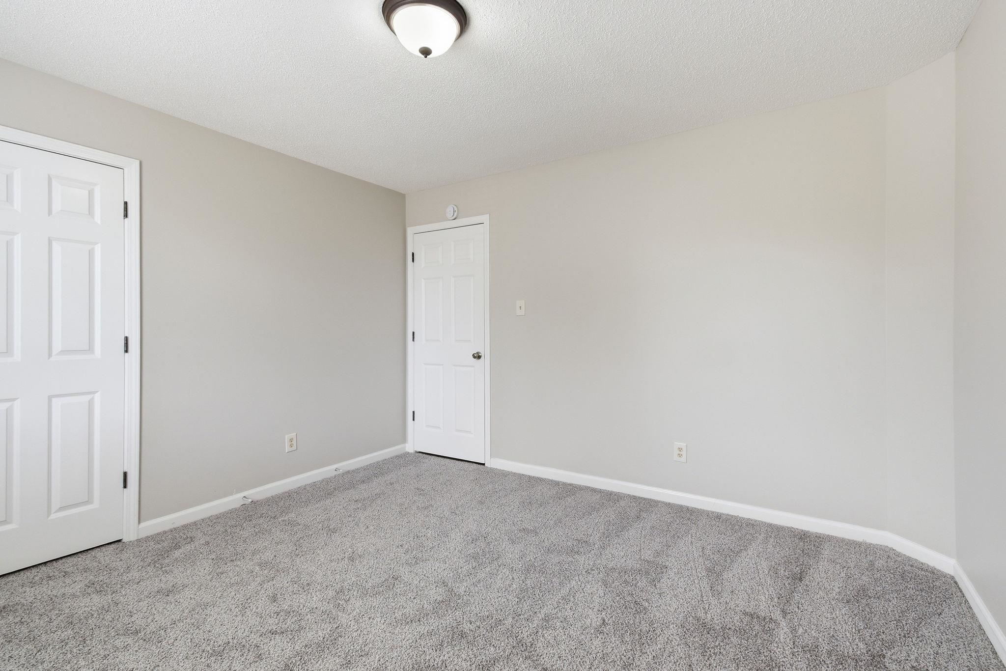 8704 Brunswick Farms Dr Property Photo 22