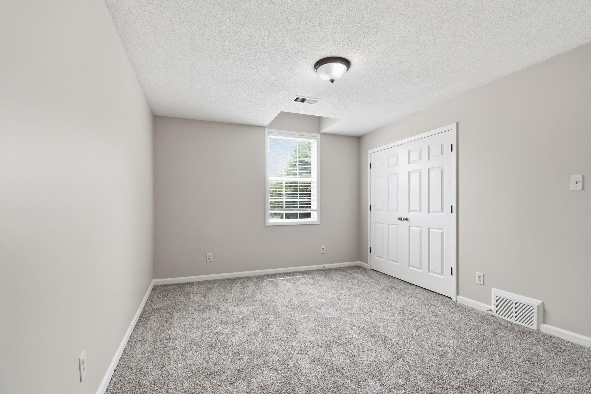 8704 Brunswick Farms Dr Property Photo 24