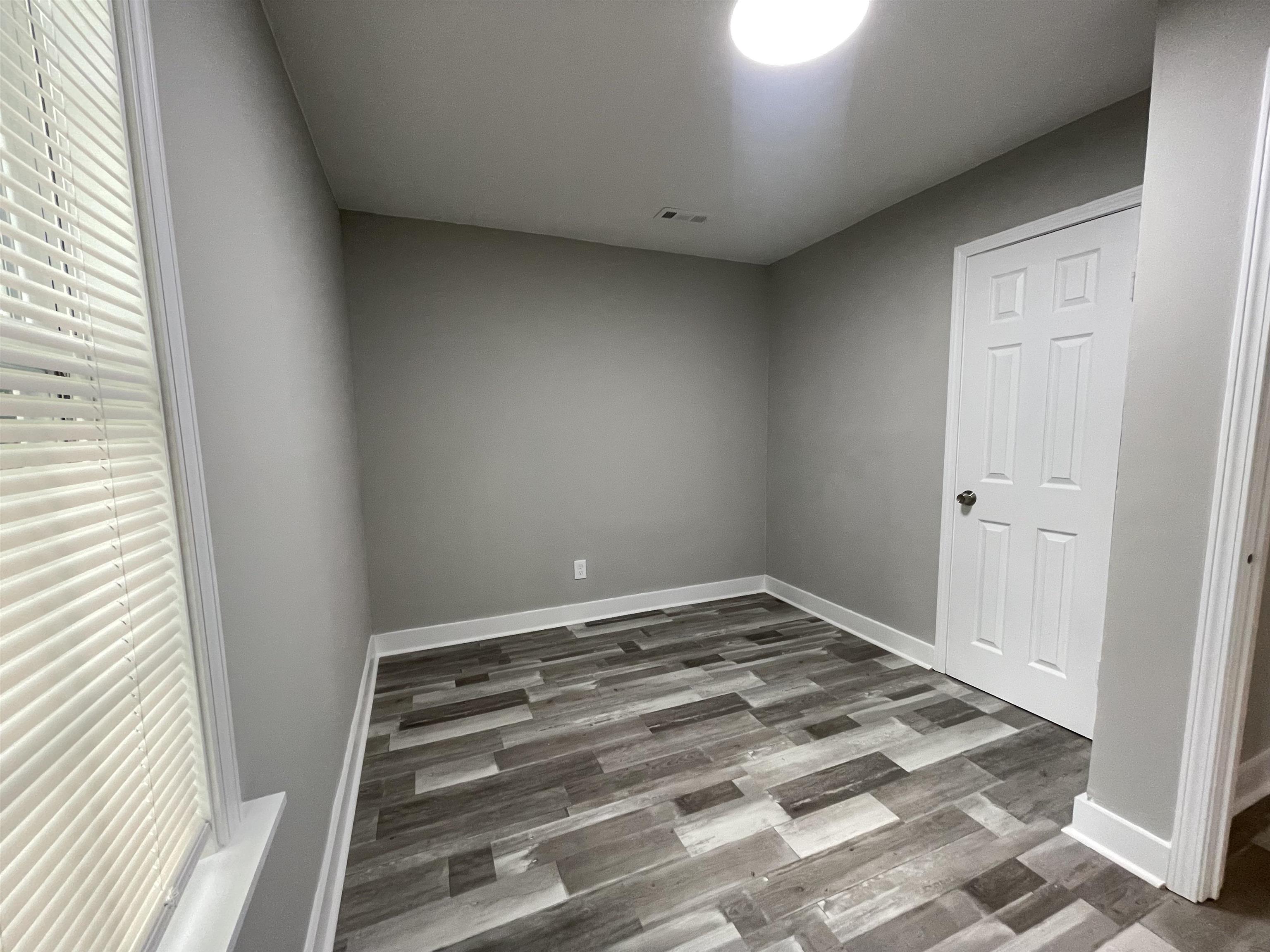 1745 Ozan St Property Photo 24