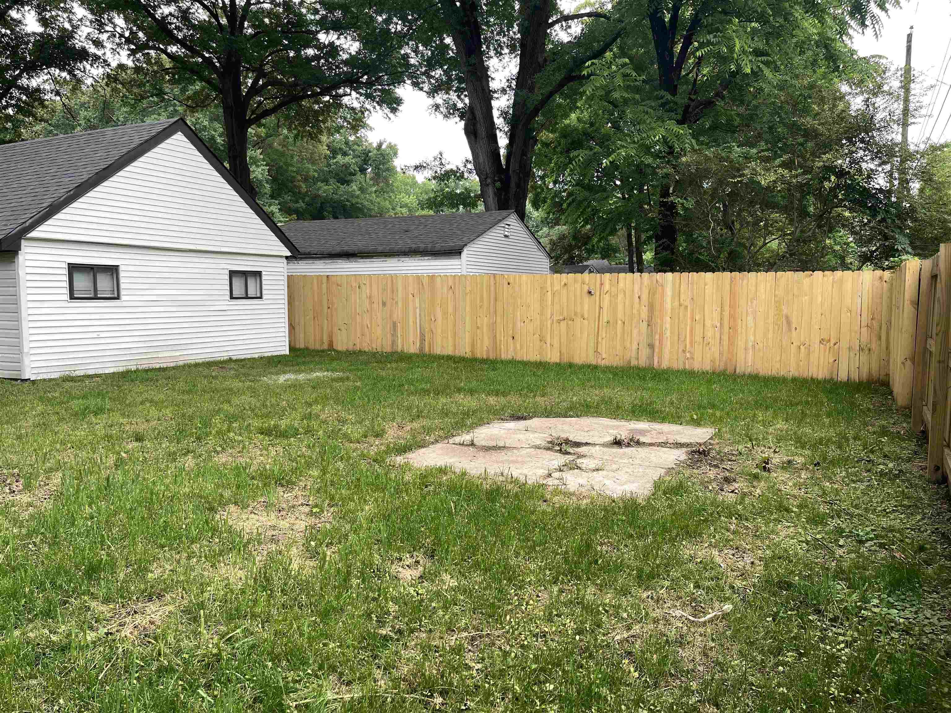 1745 Ozan St Property Photo 26