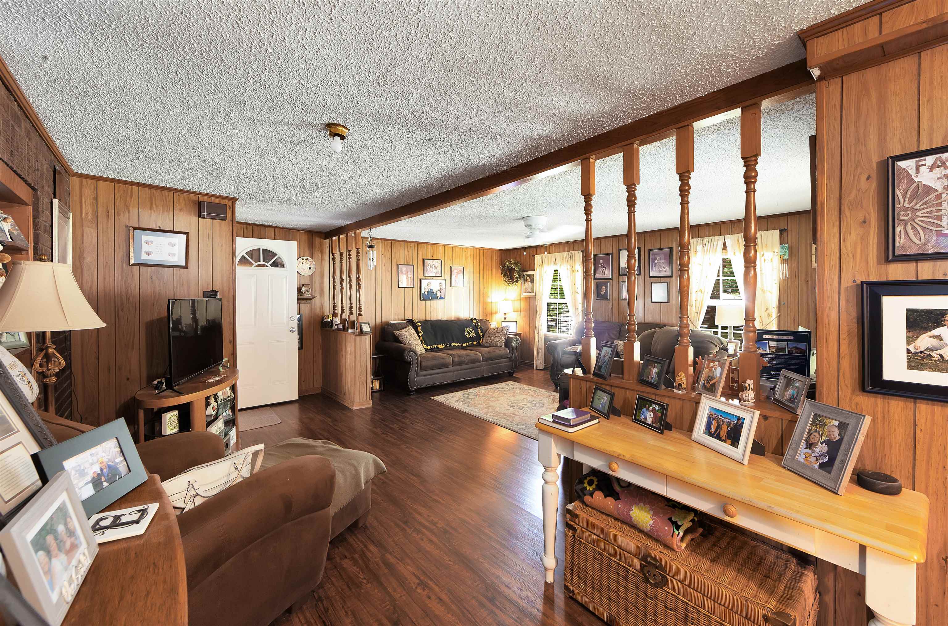 1002 Tucker St Property Photo 12