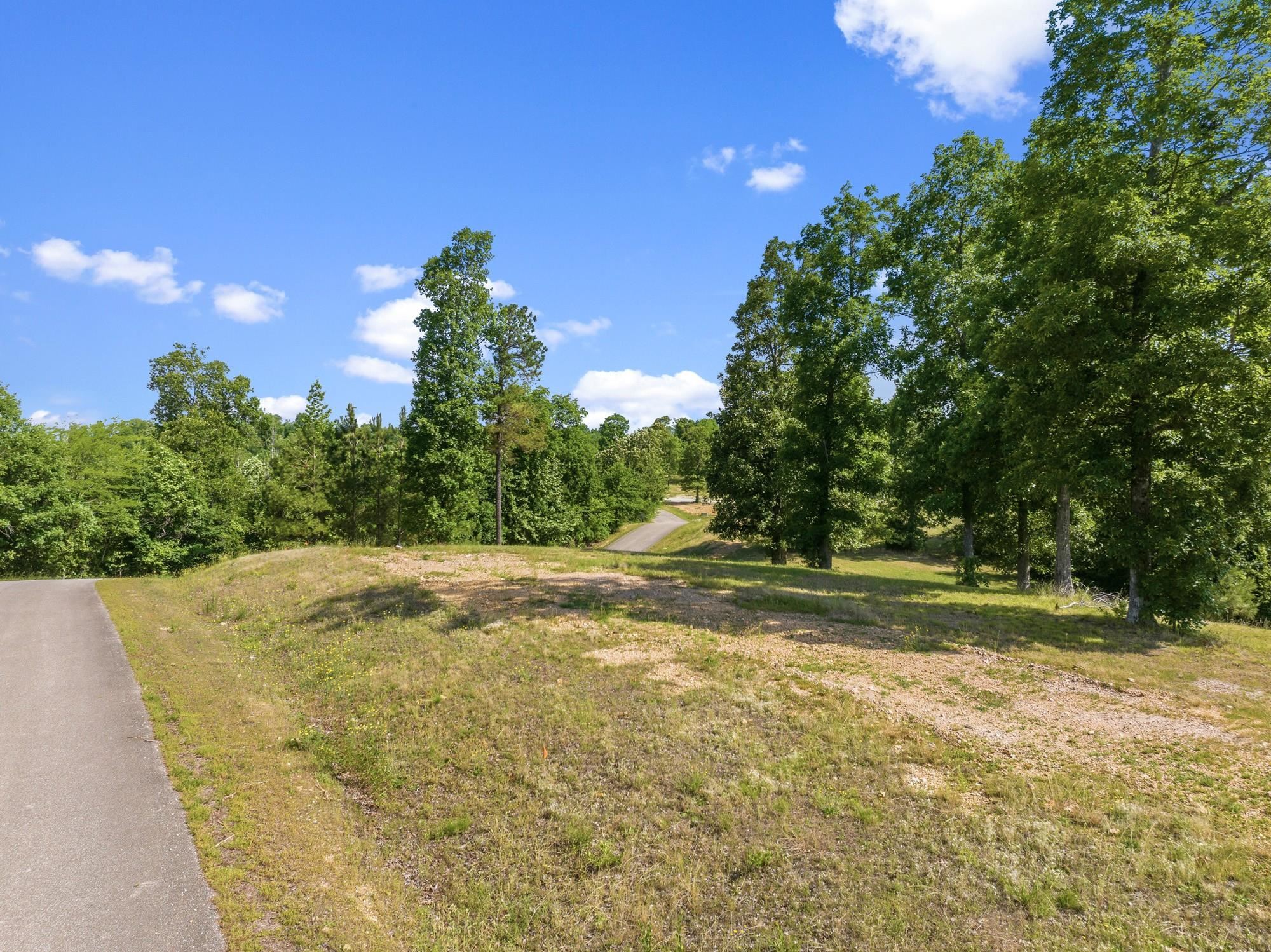 117 Riverbreeze Dr Property Photo 20