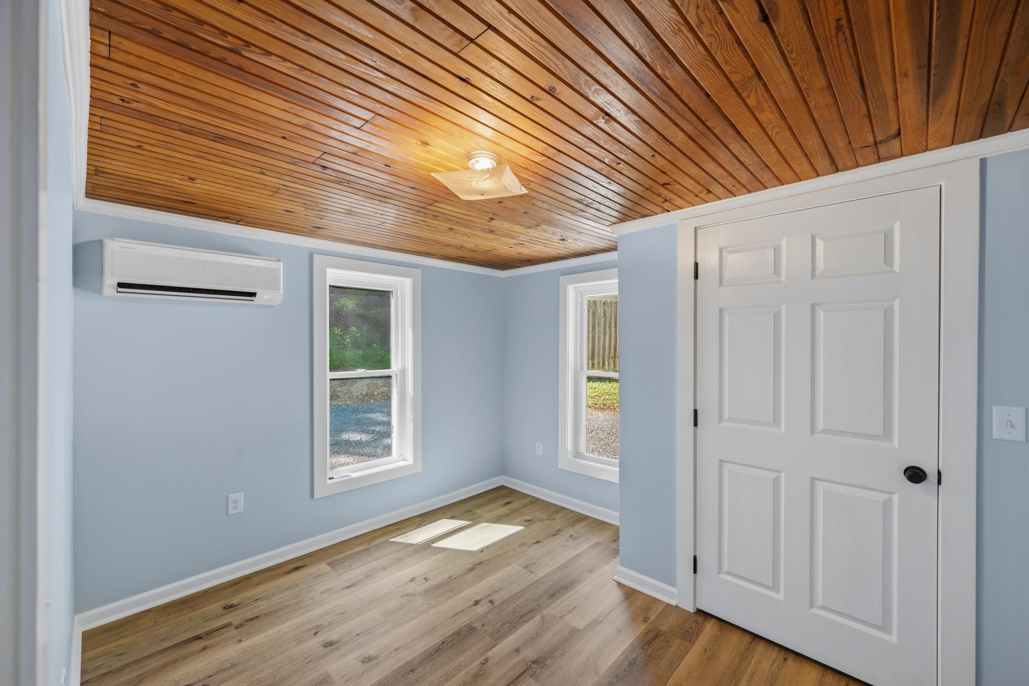 549 Little Jackson Ln Property Photo 17