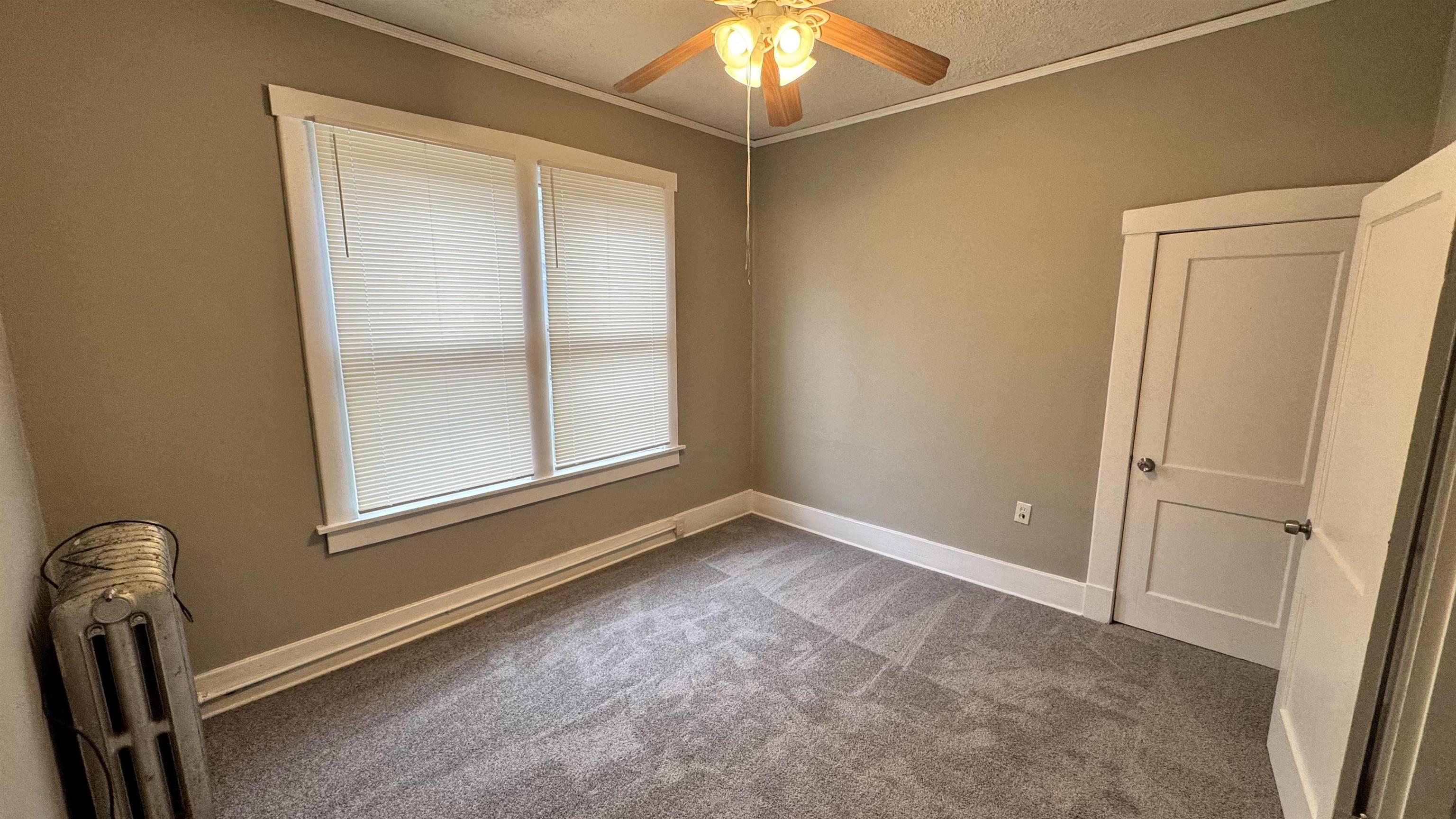 1114 Azalia St Property Photo 12