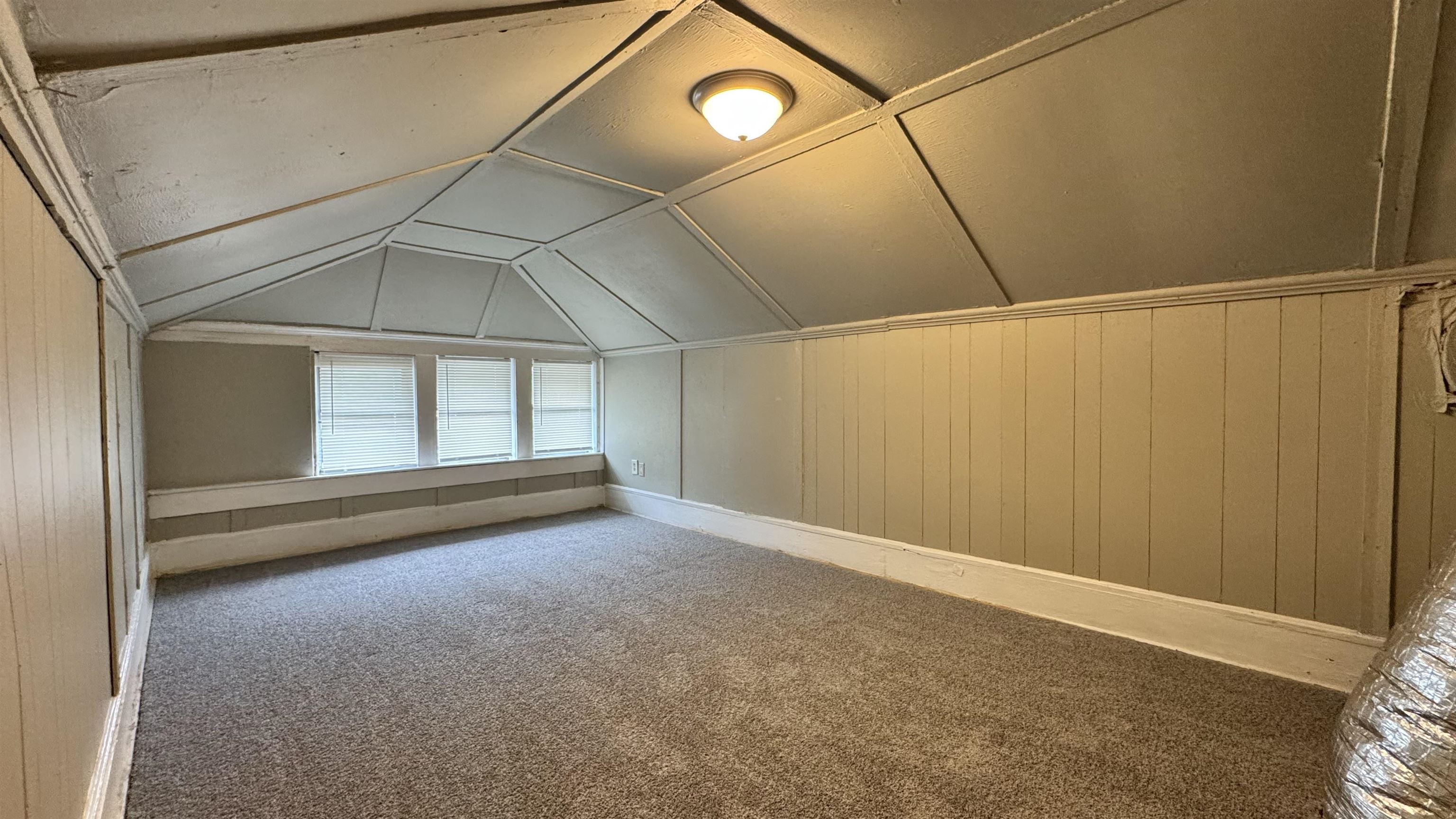 1114 Azalia St Property Photo 25