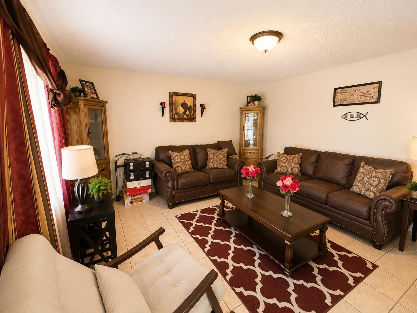 3873 Dante Ave Property Photo 6