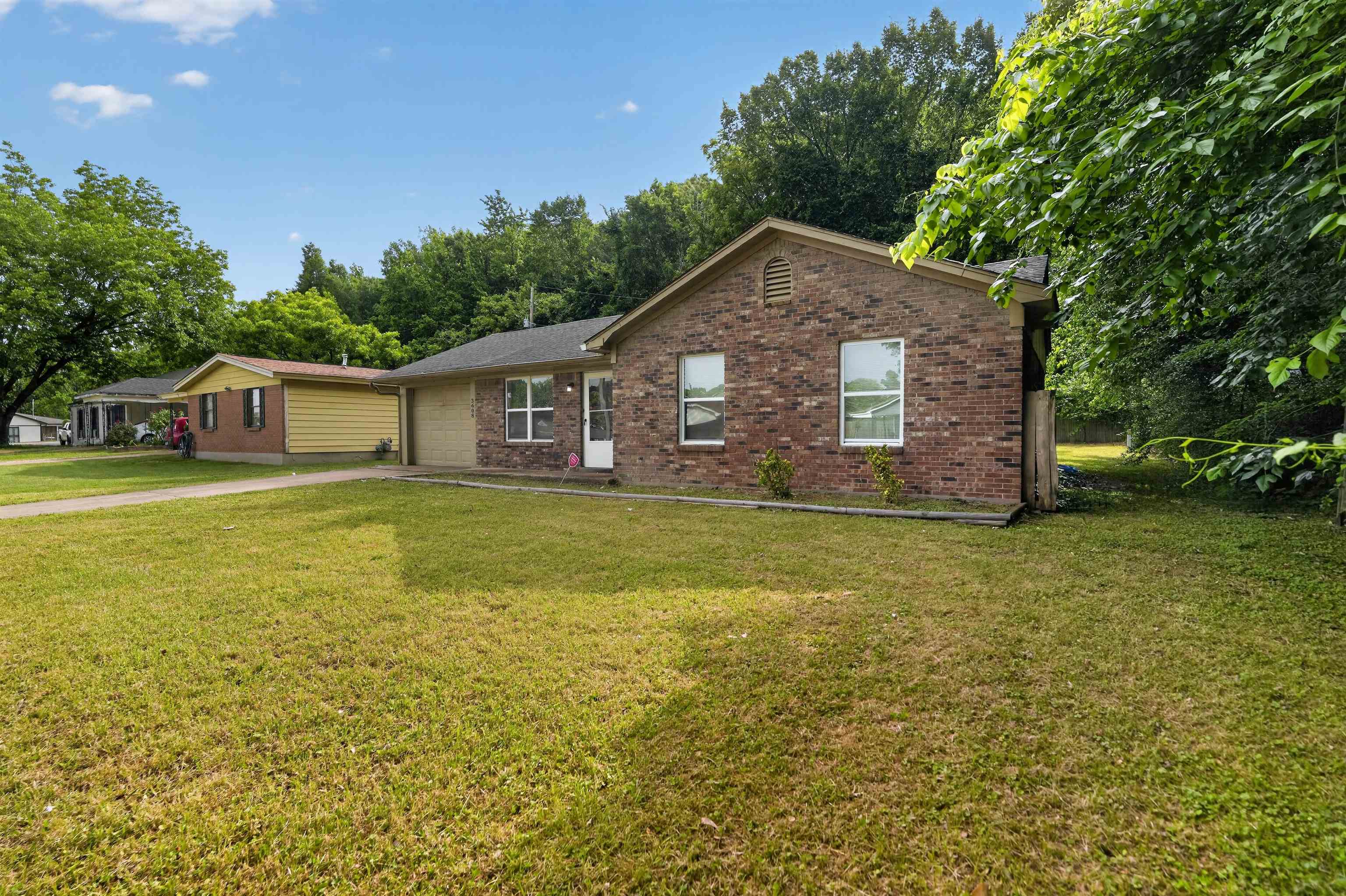 3608 Cane Ridge Dr Property Photo 4