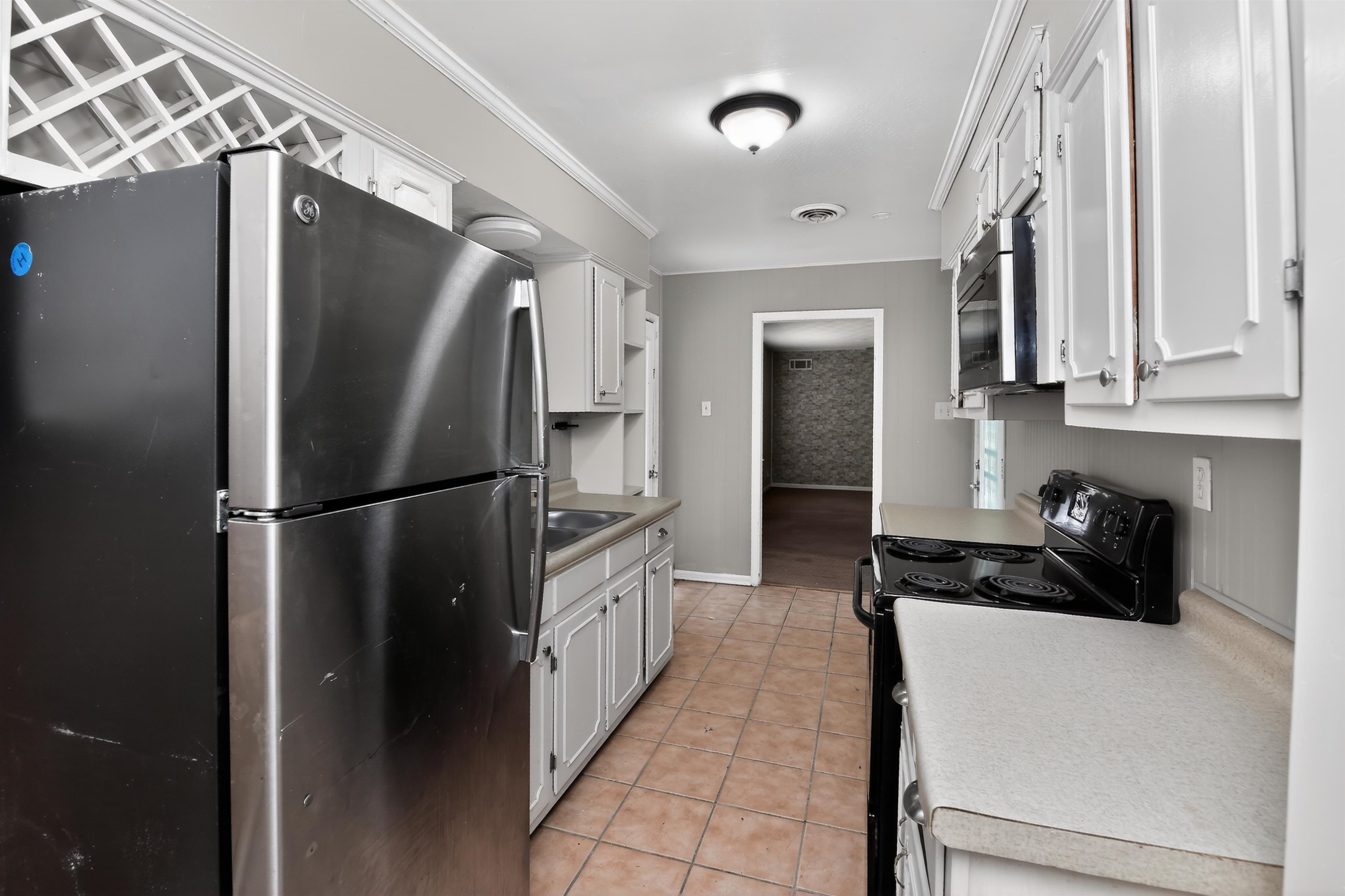 4246 Hallview Dr Property Photo 20