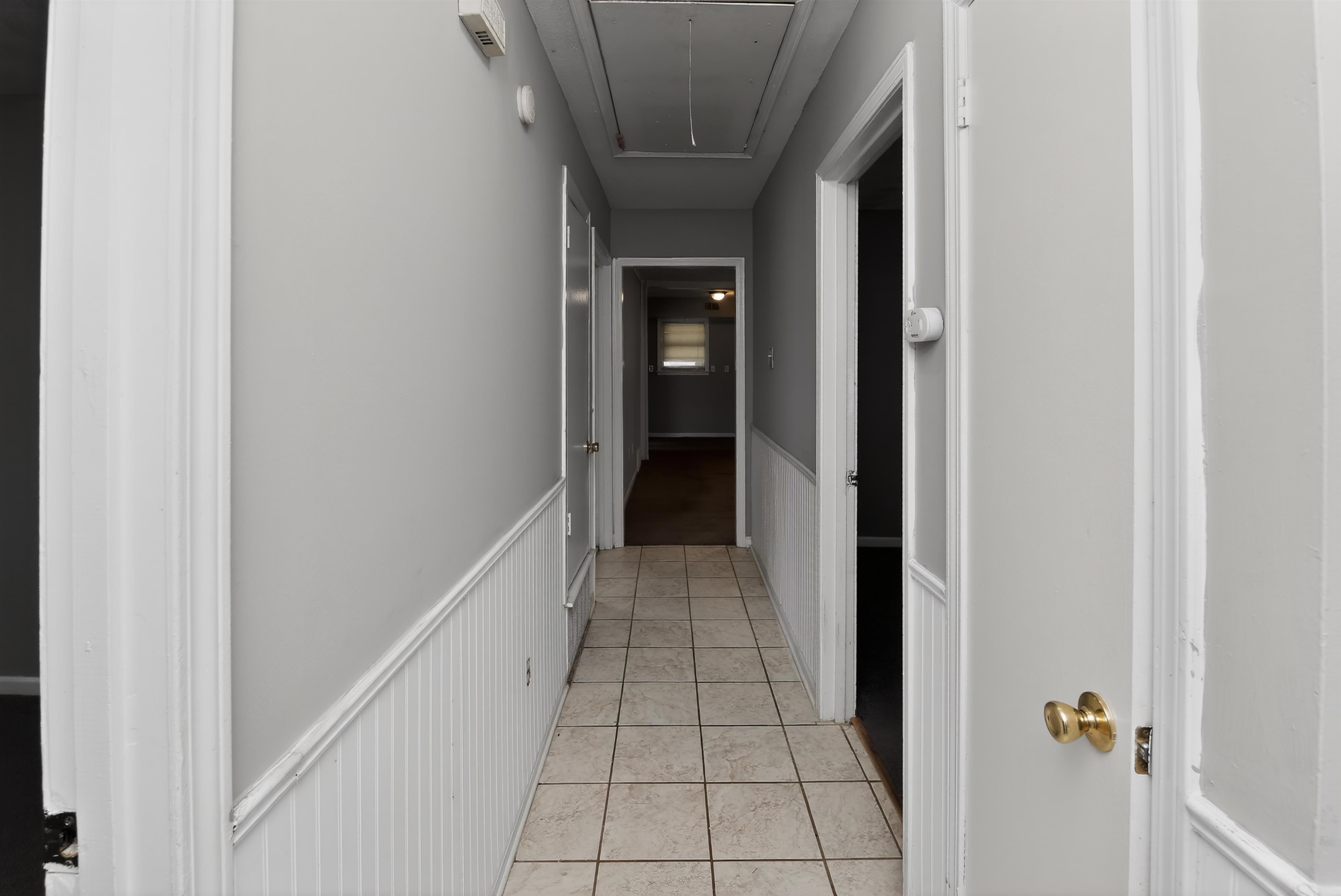 4246 Hallview Dr Property Photo 32