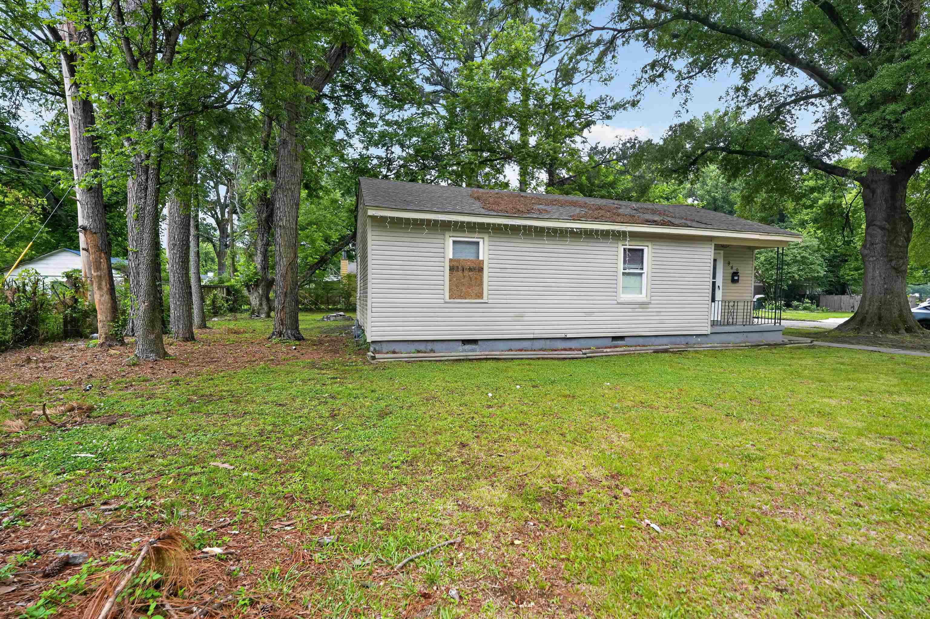 949 Sumter St Property Photo 7