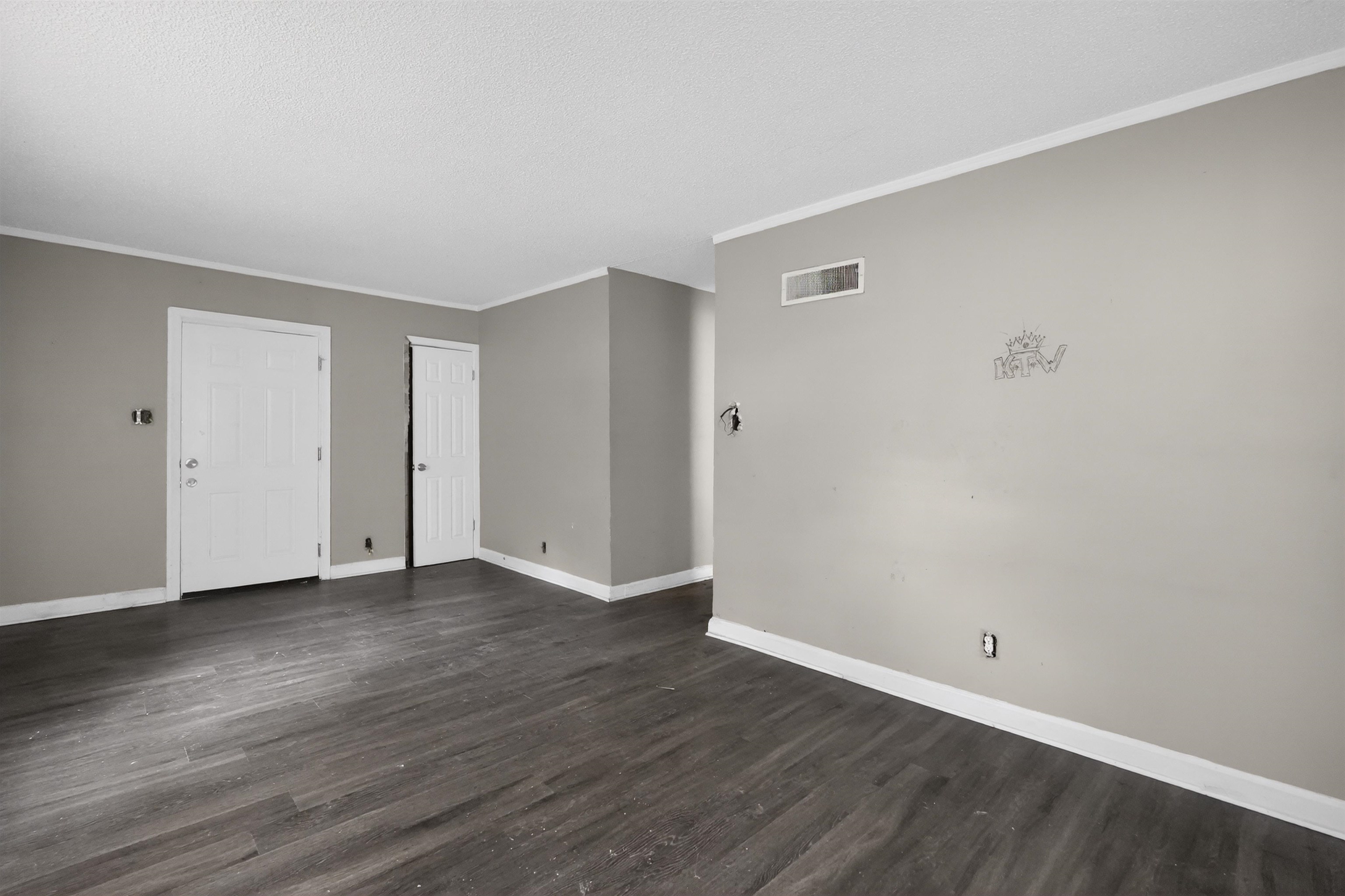 949 Sumter St Property Photo 16