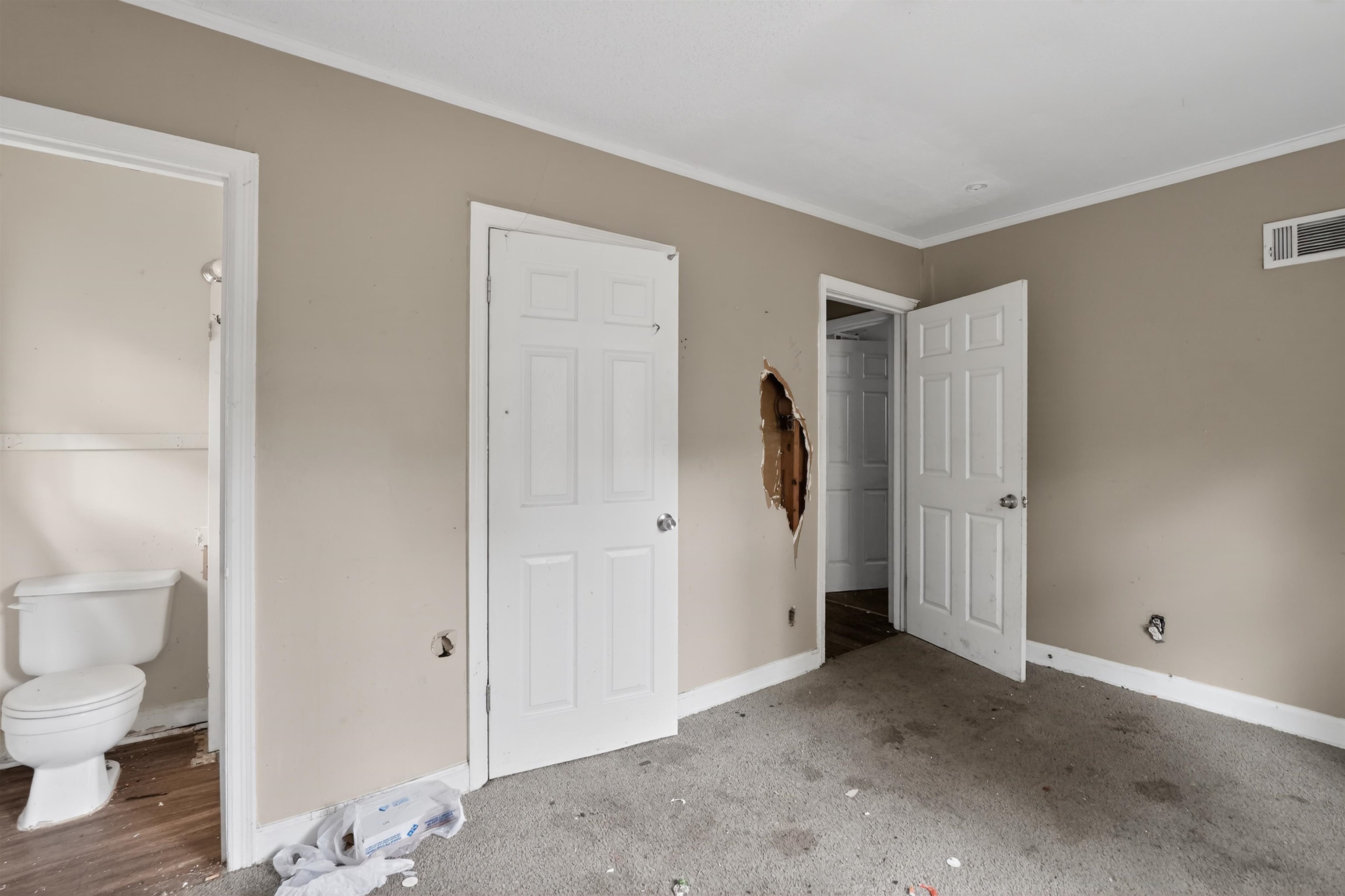 949 Sumter St Property Photo 23
