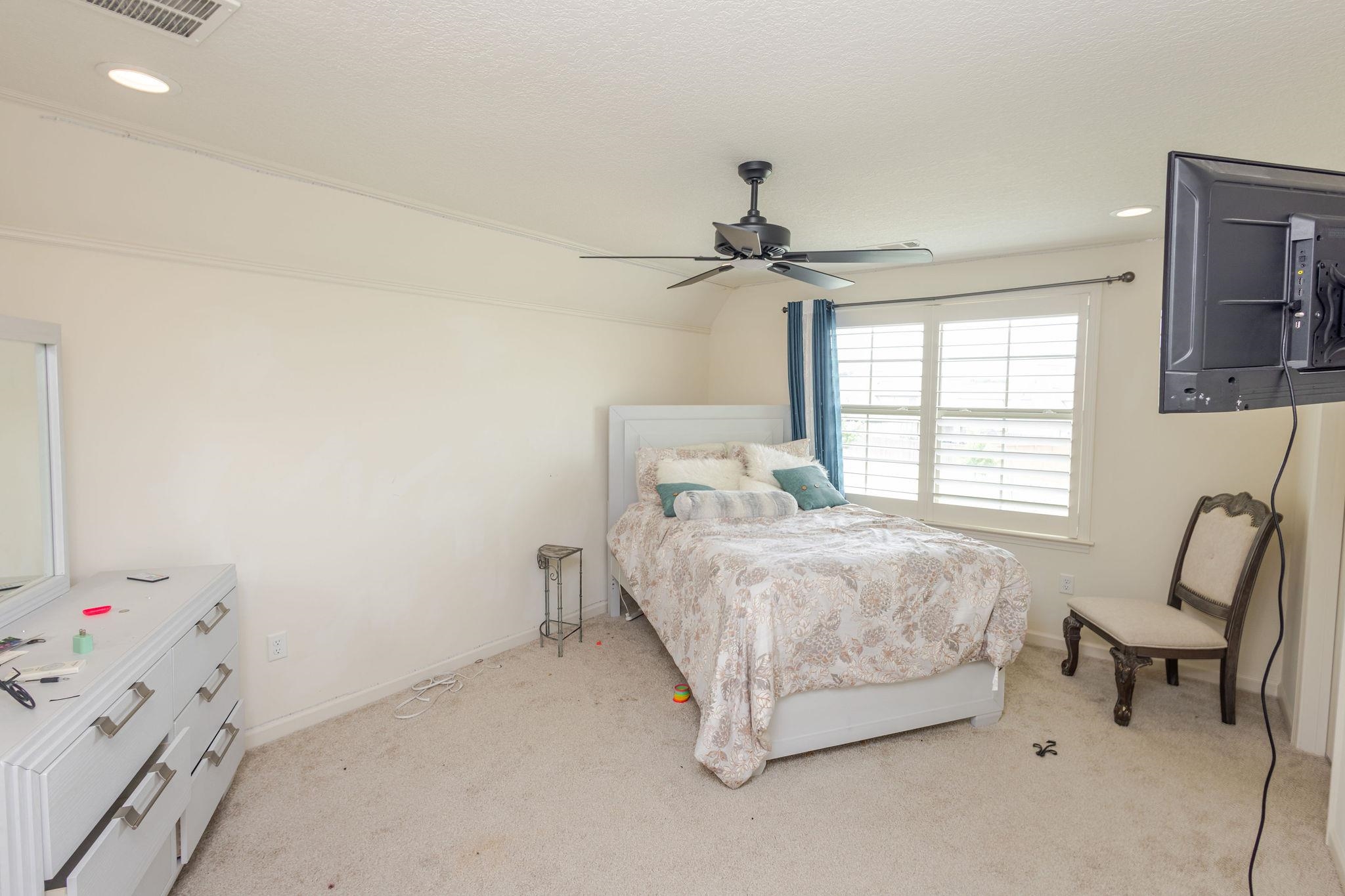 712 Cypress View Cir W Property Photo 20