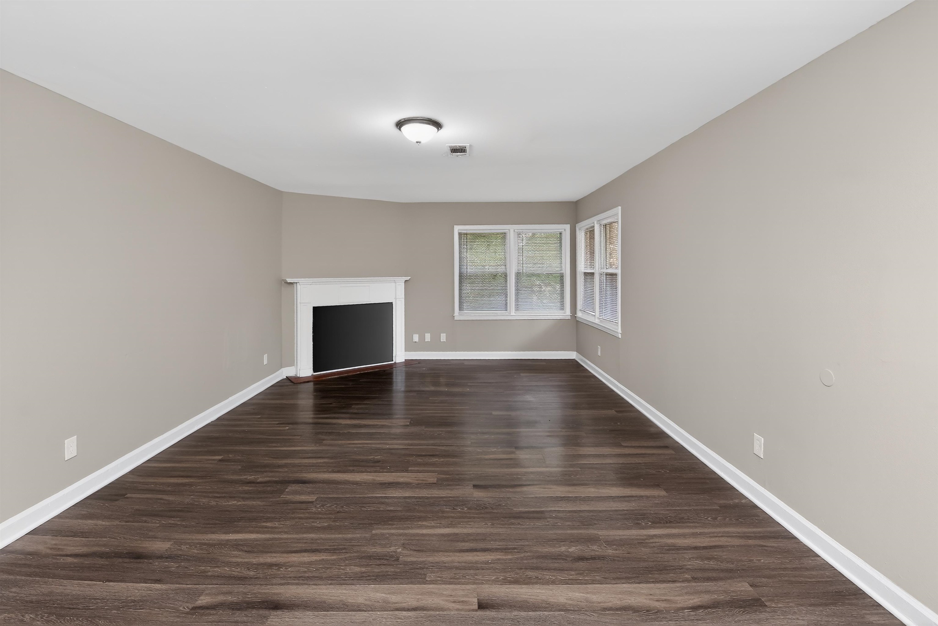 318 E Raines Rd Property Photo 16