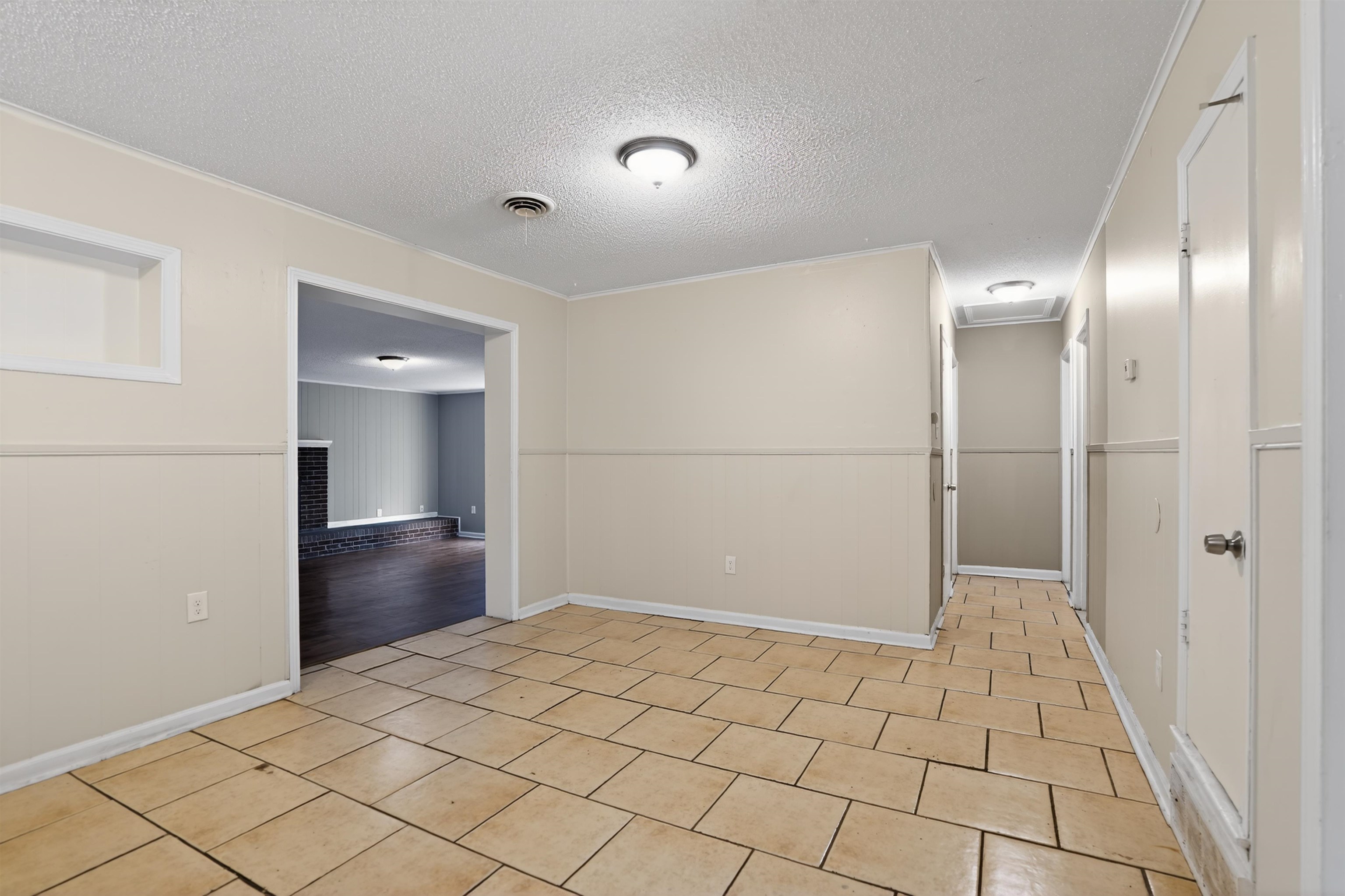 4255 Emerson Cv Property Photo 17