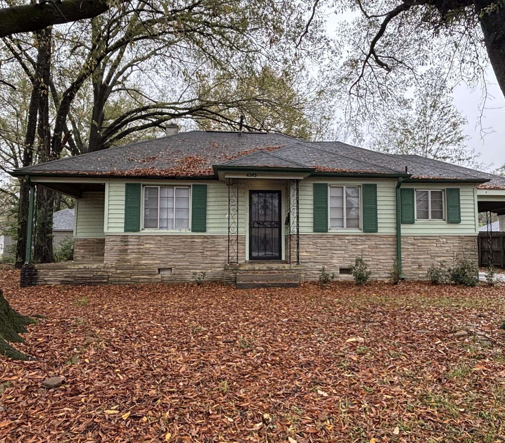 4243 Vann Ave Property Photo 1