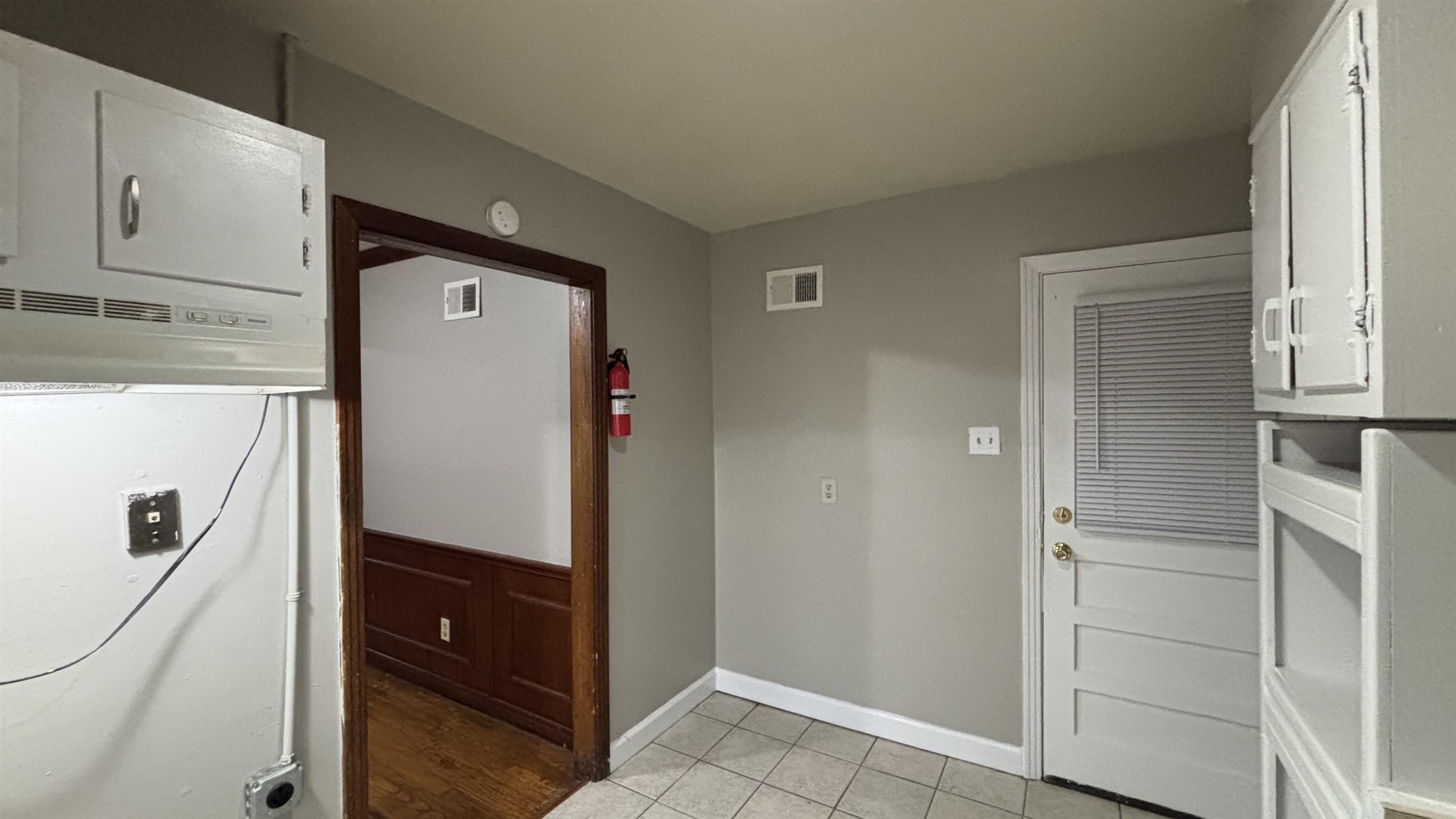 4243 Vann Ave Property Photo 6