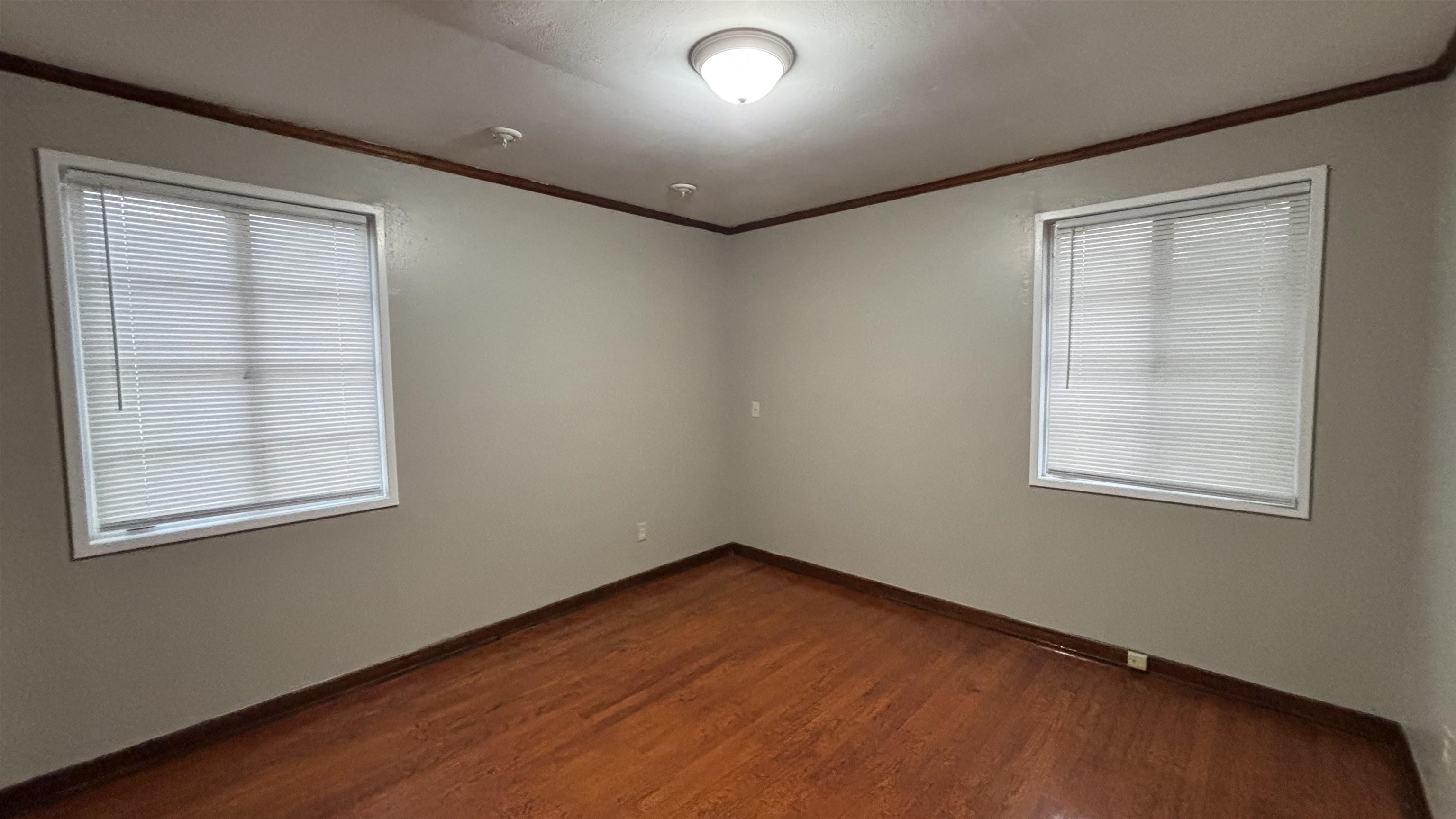 4243 Vann Ave Property Photo 9
