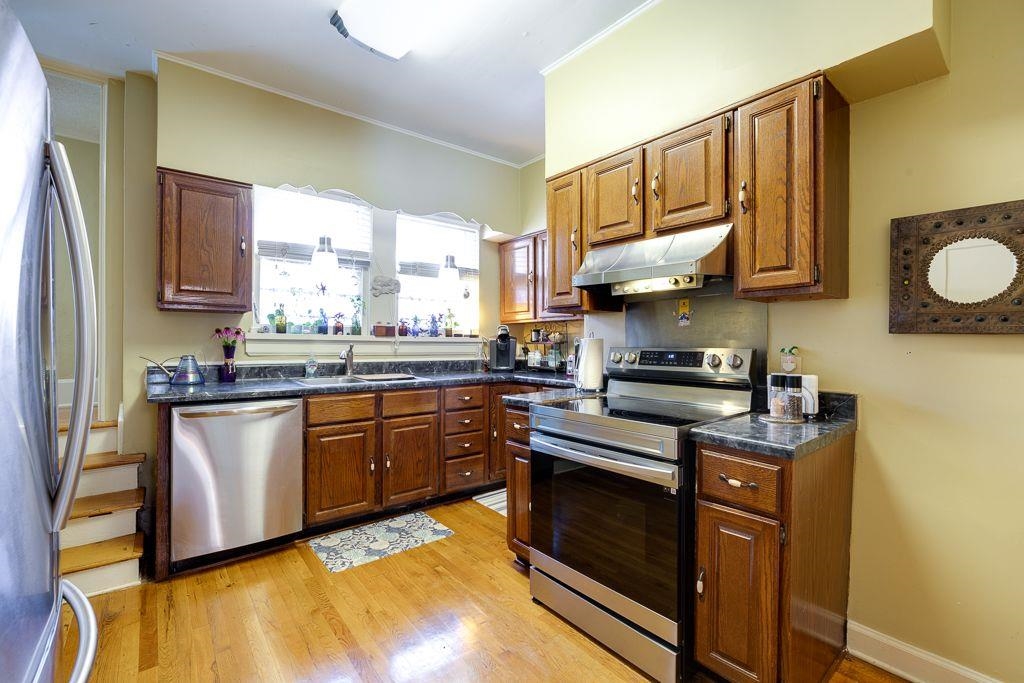 218 Crestmere Pl Property Photo 16
