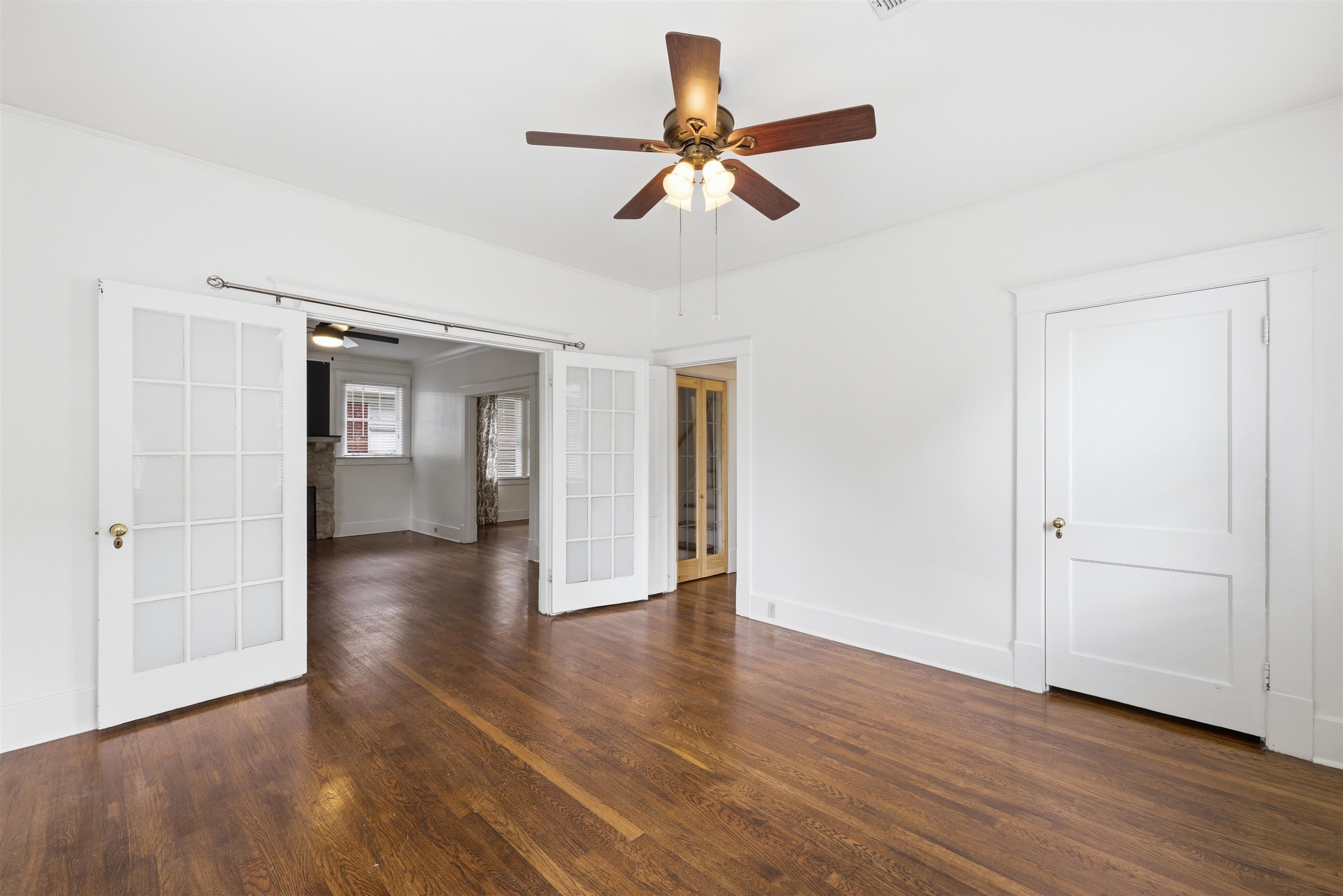 704 N Idlewild St N Property Photo 9