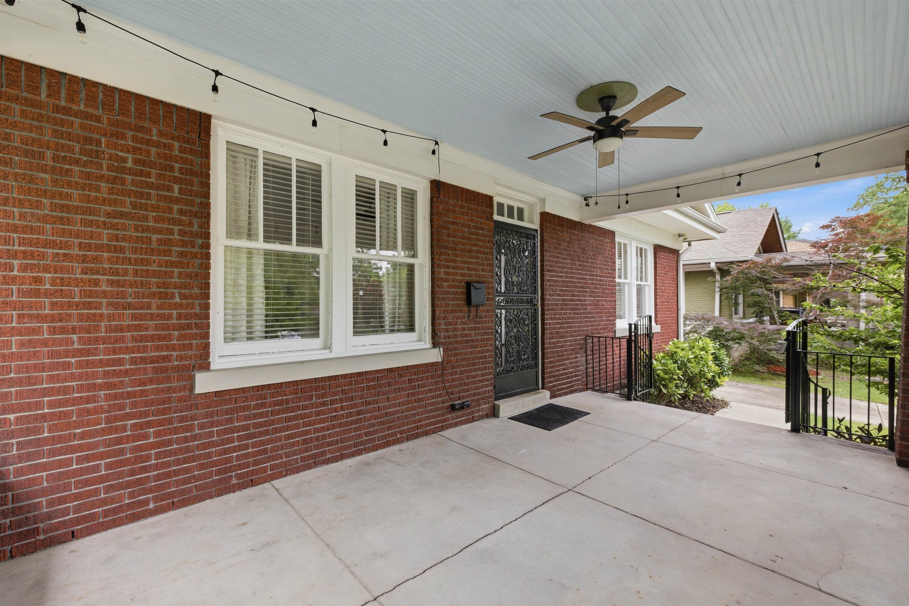 704 N Idlewild St N Property Photo 22
