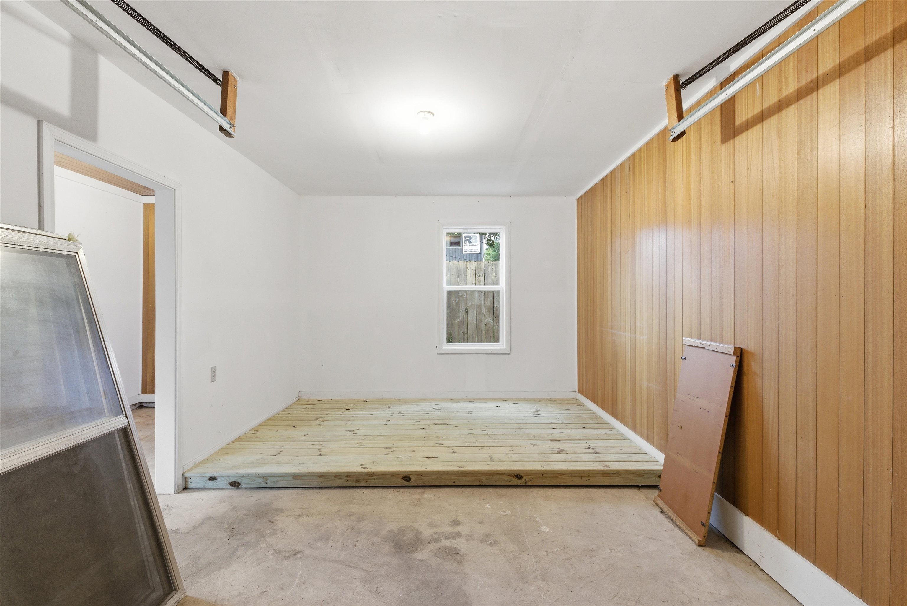 704 N Idlewild St N Property Photo 27